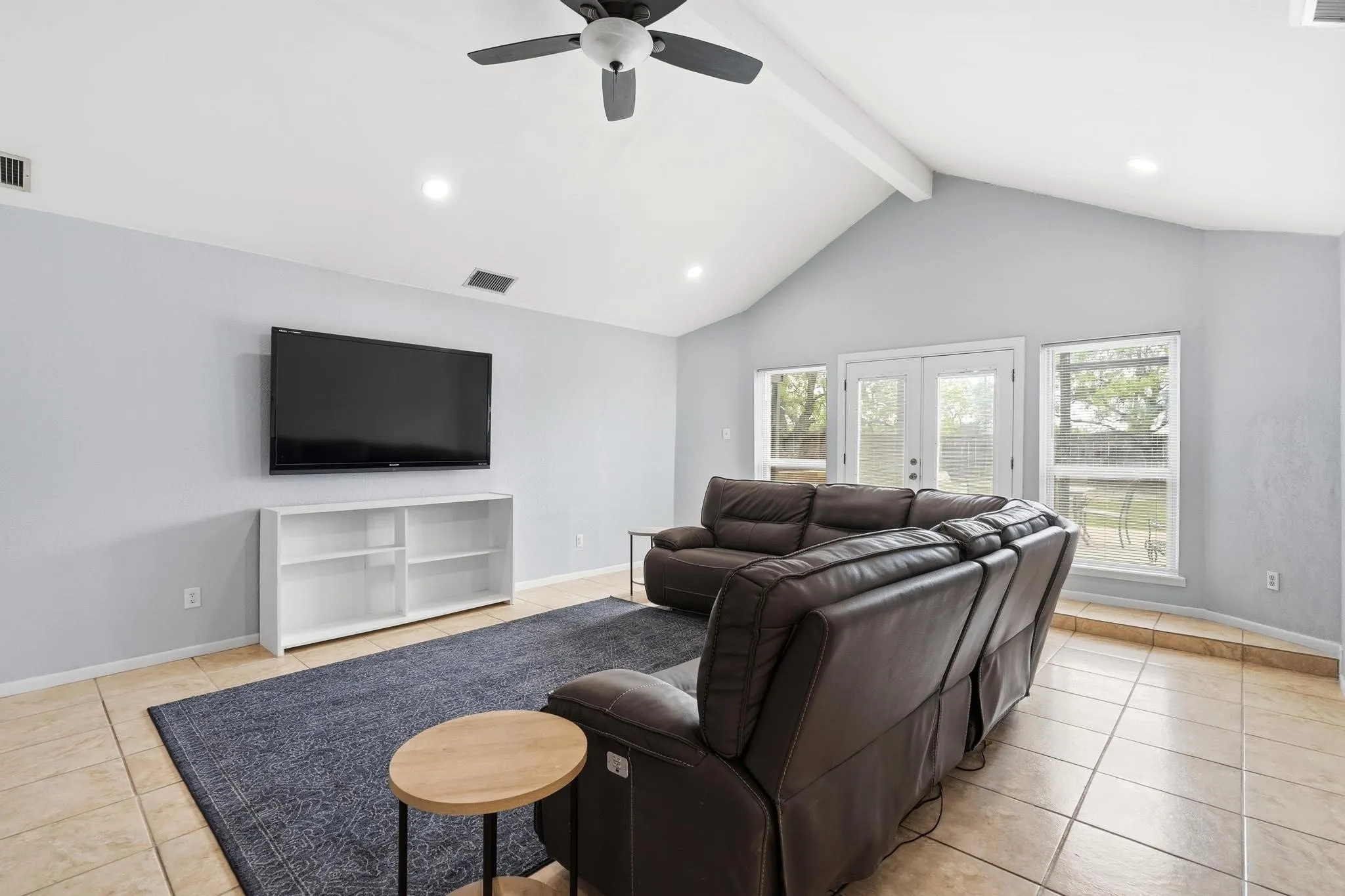 Single Family Residence For Sale in Taylor County , 1501 Edgewater Road, Abilene, Texas 79602, 3 Bedroom, 2 Bathroom, Garage spaces, 2,055 Sqft, built in 1981, mls#21244783, Real Estate Agent in Abilene, Homes For Sale in Taylor county, Homes For Sale in Abilene, Realtor in Abilene Texas, Real Estate Brokerage Independent Realty Texas, Luminita Cordes Realtor