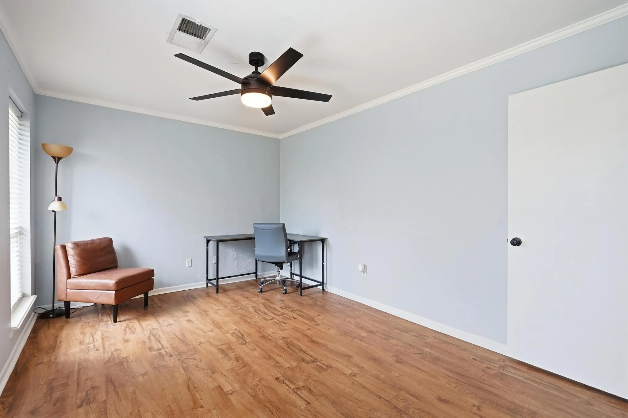 Single Family Residence For Sale in Taylor County , 1501 Edgewater Road, Abilene, Texas 79602, 3 Bedroom, 2 Bathroom, Garage spaces, 2,055 Sqft, built in 1981, mls#21244783, Real Estate Agent in Abilene, Homes For Sale in Taylor county, Homes For Sale in Abilene, Realtor in Abilene Texas, Real Estate Brokerage Independent Realty Texas, Luminita Cordes Realtor