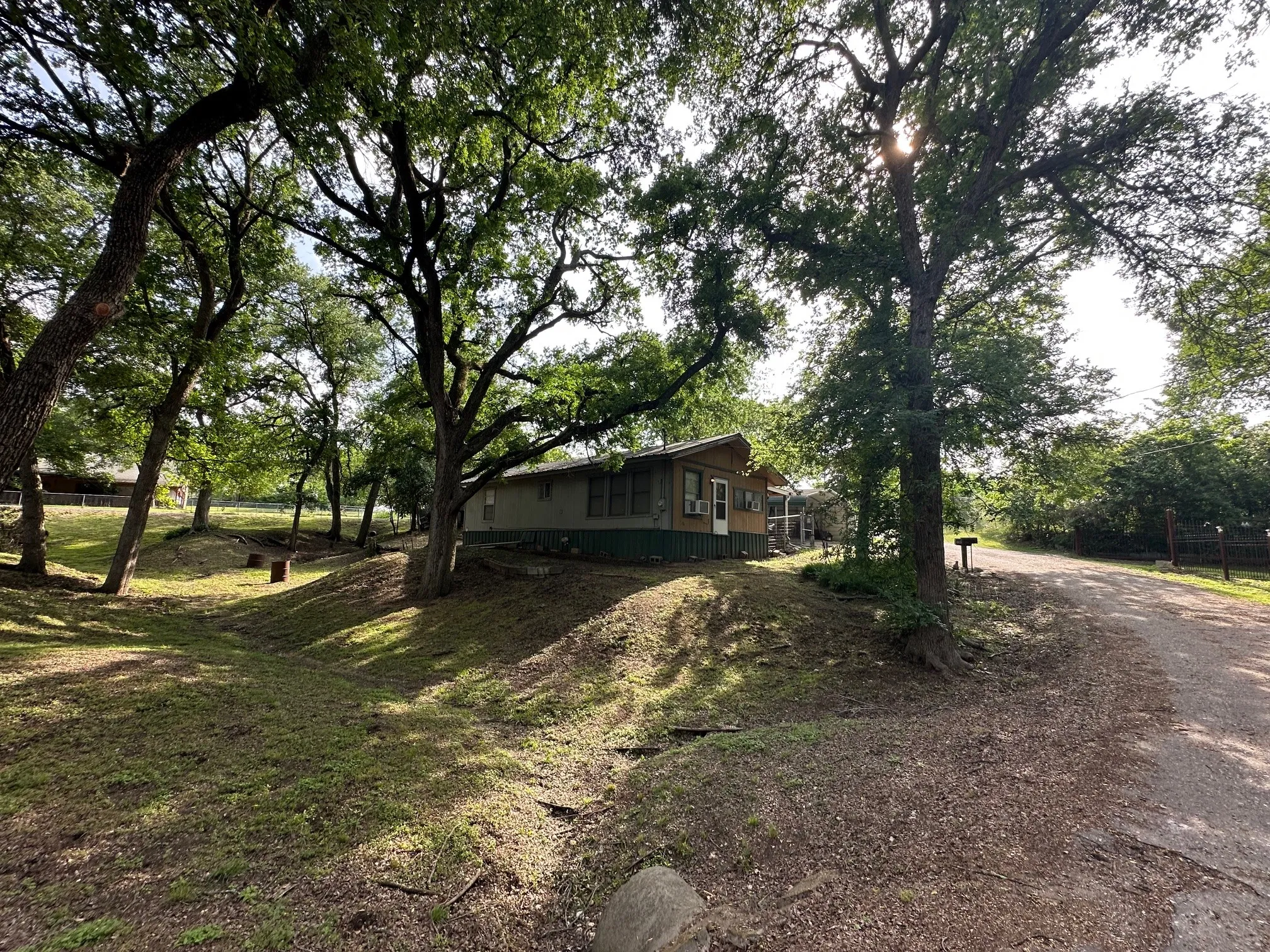 Improved Land For Sale in Navarro County , 4190 County Road 3207, Dawson, Texas 76639, 0, 0, Garage spaces, 0 Sqft, built in 0, Price $60,000, mls#21244958, Real Estate Agent in Dawson, Homes For Sale in Navarro county, Homes For Sale in Dawson, Realtor in Dawson Texas, Real Estate Brokerage Independent Realty Texas, Luminita Cordes Realtor
