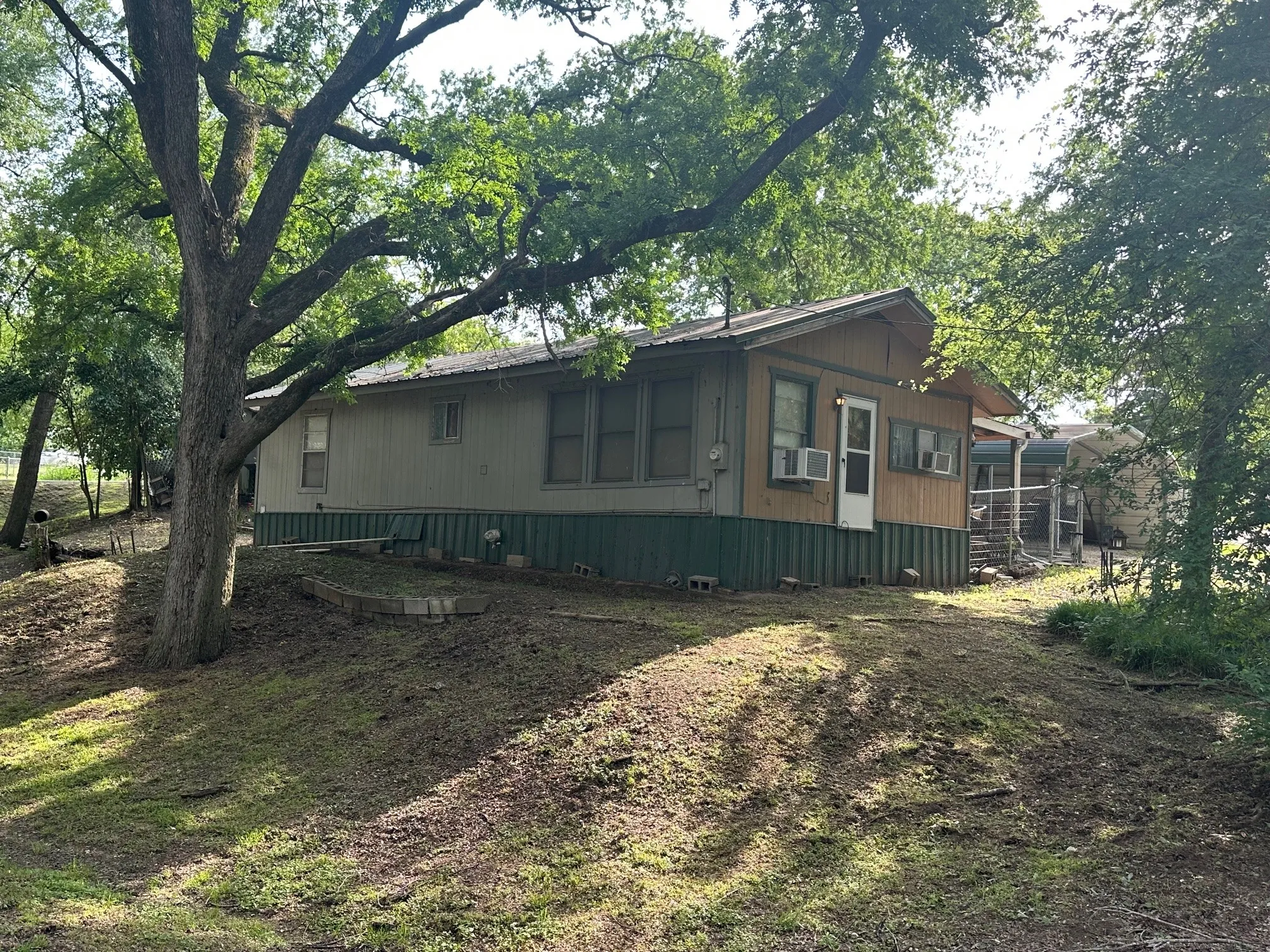 Improved Land For Sale in Navarro County , 4190 County Road 3207, Dawson, Texas 76639, 0, 0, Garage spaces, 0 Sqft, built in 0, Price $60,000, mls#21244958, Real Estate Agent in Dawson, Homes For Sale in Navarro county, Homes For Sale in Dawson, Realtor in Dawson Texas, Real Estate Brokerage Independent Realty Texas, Luminita Cordes Realtor