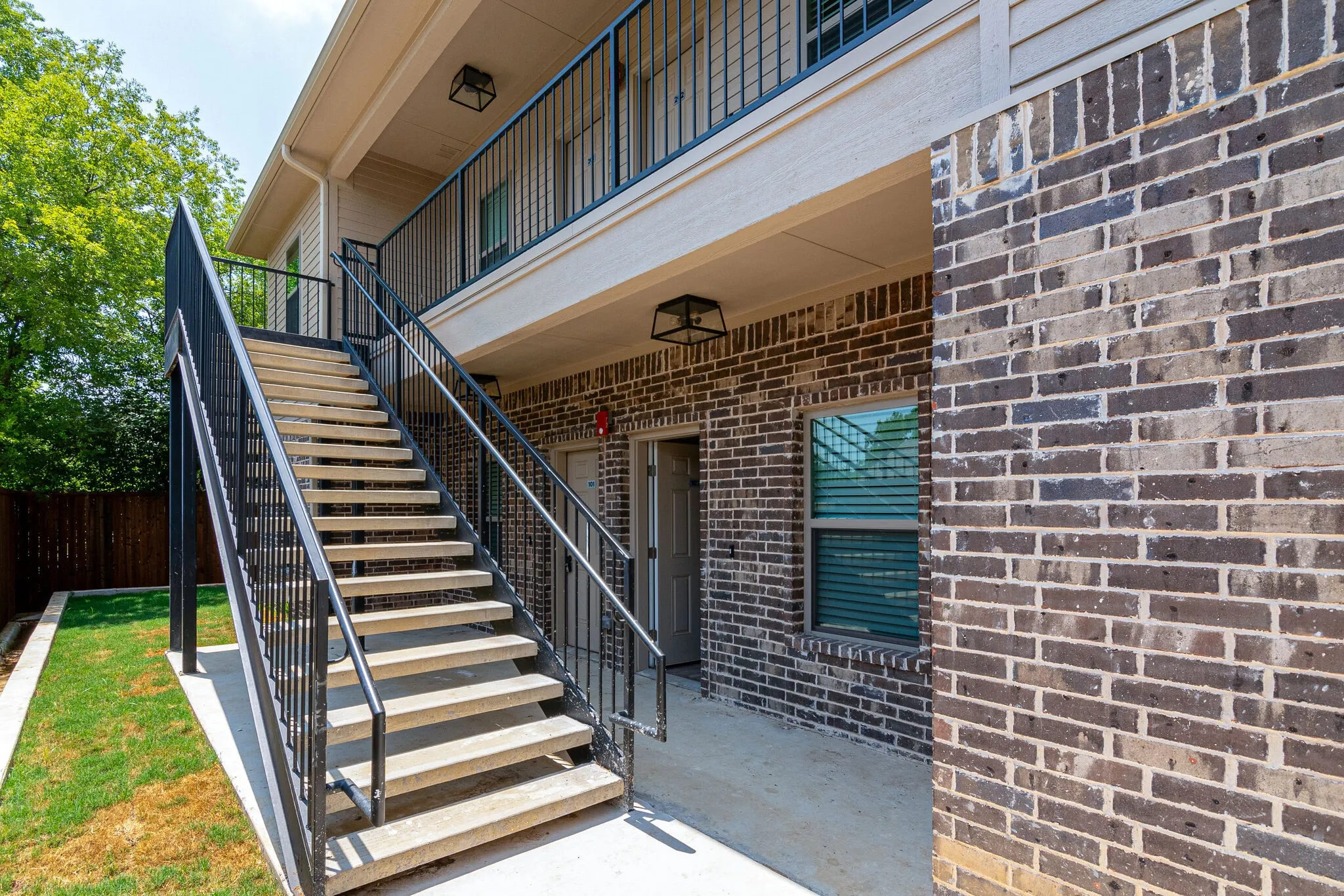 Apartment For Rent in Denton County , 115 W Jones 102, Krum, Texas 76249, 2 Bedrooms, 2 Bathrooms, Garage spaces, 968 Sqft, built in 2023, New Construction - Complete, Price $1,450, mls#21242898, Real Estate Agent in Krum, Homes For Rent in Denton county, Homes For Rent in Krum, Realtor in Krum Texas, Real Estate Brokerage Independent Realty Texas, Luminita Cordes Realtor