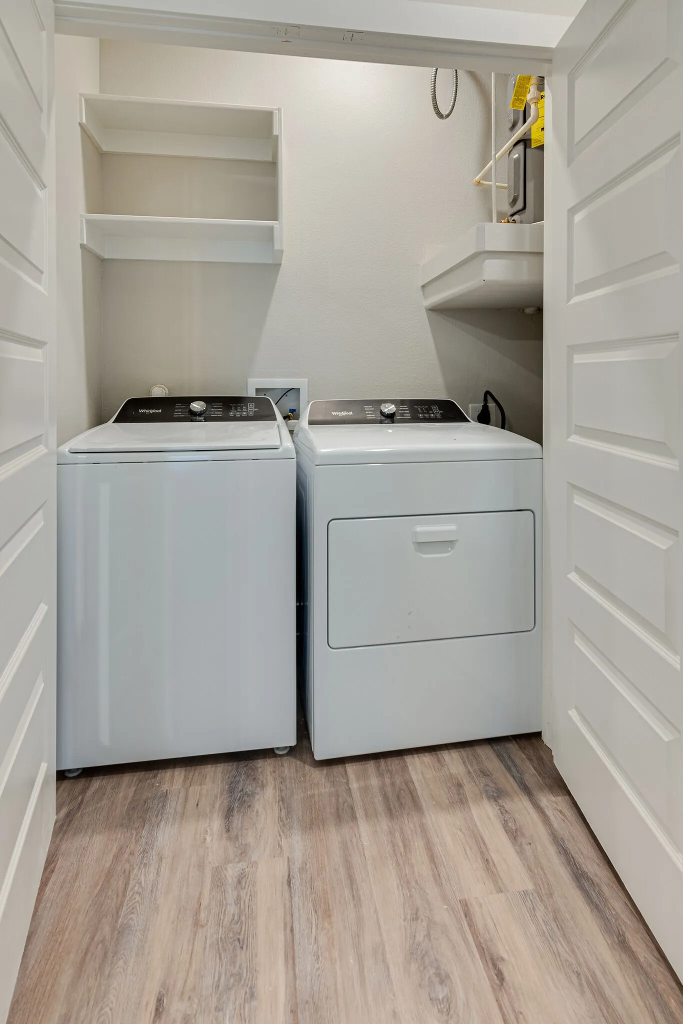 Apartment For Rent in Denton County , 115 W Jones 102, Krum, Texas 76249, 2 Bedrooms, 2 Bathrooms, Garage spaces, 968 Sqft, built in 2023, New Construction - Complete, Price $1,450, mls#21242898, Real Estate Agent in Krum, Homes For Rent in Denton county, Homes For Rent in Krum, Realtor in Krum Texas, Real Estate Brokerage Independent Realty Texas, Luminita Cordes Realtor