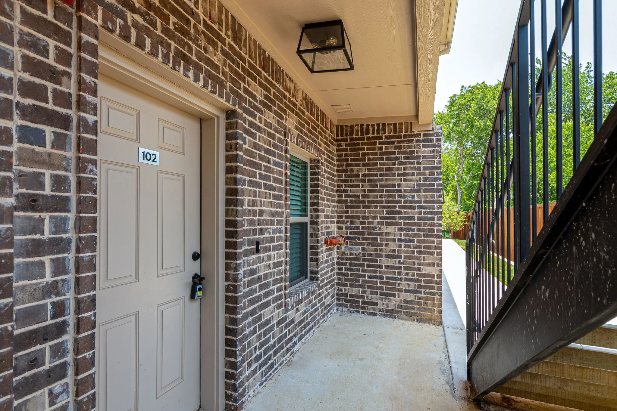 Apartment For Rent in Denton County , 115 W Jones 102, Krum, Texas 76249, 2 Bedrooms, 2 Bathrooms, Garage spaces, 968 Sqft, built in 2023, New Construction - Complete, Price $1,450, mls#21242898, Real Estate Agent in Krum, Homes For Rent in Denton county, Homes For Rent in Krum, Realtor in Krum Texas, Real Estate Brokerage Independent Realty Texas, Luminita Cordes Realtor