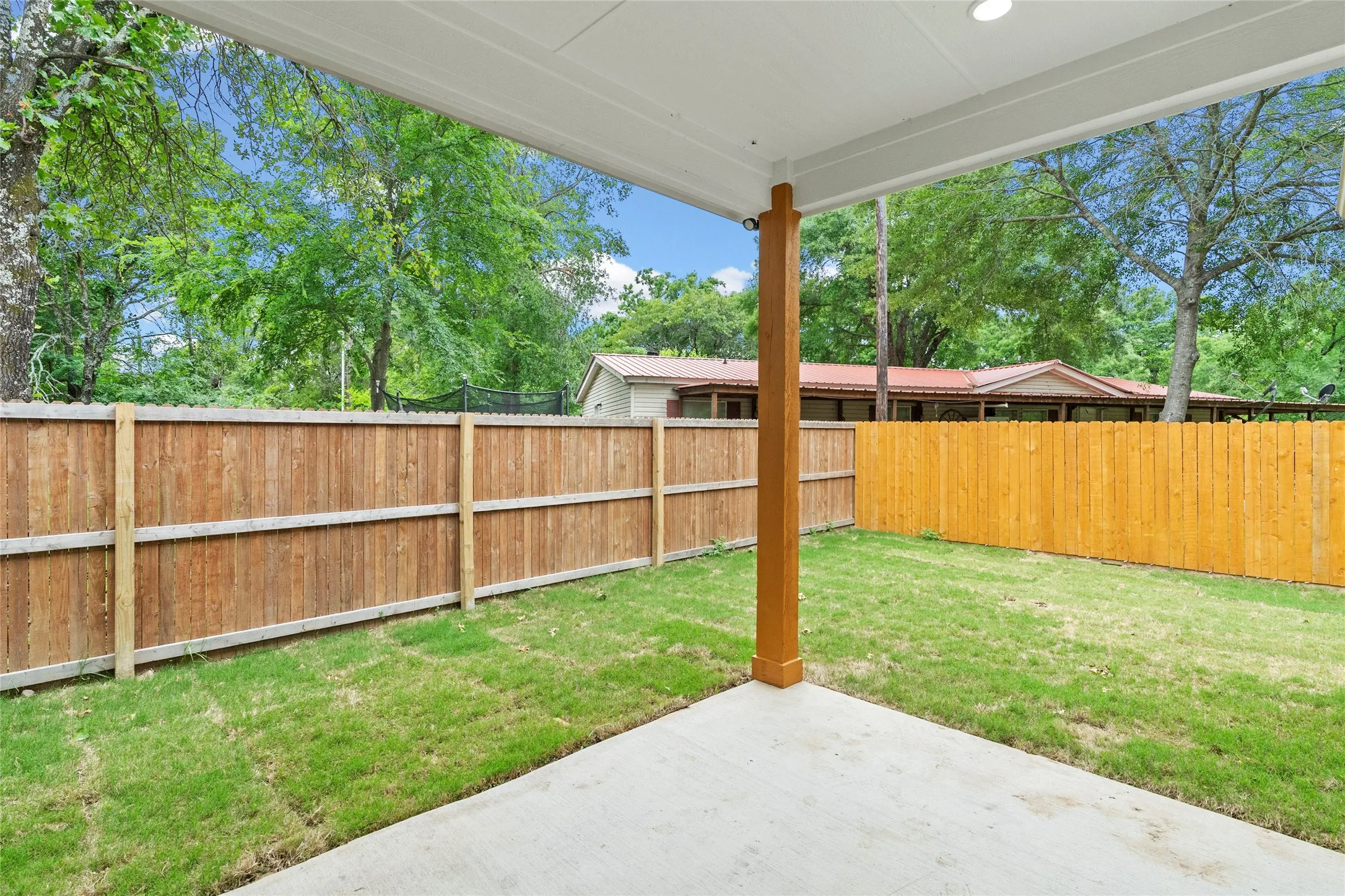 Single Family Residence For Sale in Hunt County , 717 Hemlock Drive, West Tawakoni, Texas 75474, 4 Bedrooms, 2 Bathrooms, 2 Garage spaces, 1,828 Sqft, built in 2026, Price $299,972, mls#21244998, Real Estate Agent in West Tawakoni, Homes For Sale in Hunt county, Homes For Sale in West Tawakoni, Realtor in West Tawakoni Texas, Real Estate Brokerage Independent Realty Texas, Luminita Cordes Realtor