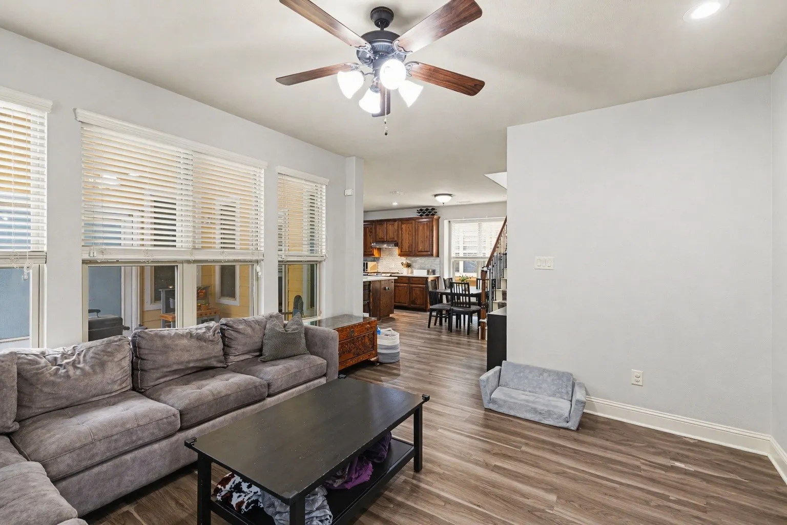 Single Family Residence For Sale in Denton County , 1229 Hayden Lane, Savannah, Texas 76227, 5 Bedroom, 3 Bathroom, 2 Garage spaces, 2,718 Sqft, built in 2011, Preowned, mls#21244744, Real Estate Agent in Savannah, Homes For Sale in Denton county, Homes For Sale in Savannah, Realtor in Savannah Texas, Real Estate Brokerage Independent Realty Texas, Luminita Cordes Realtor