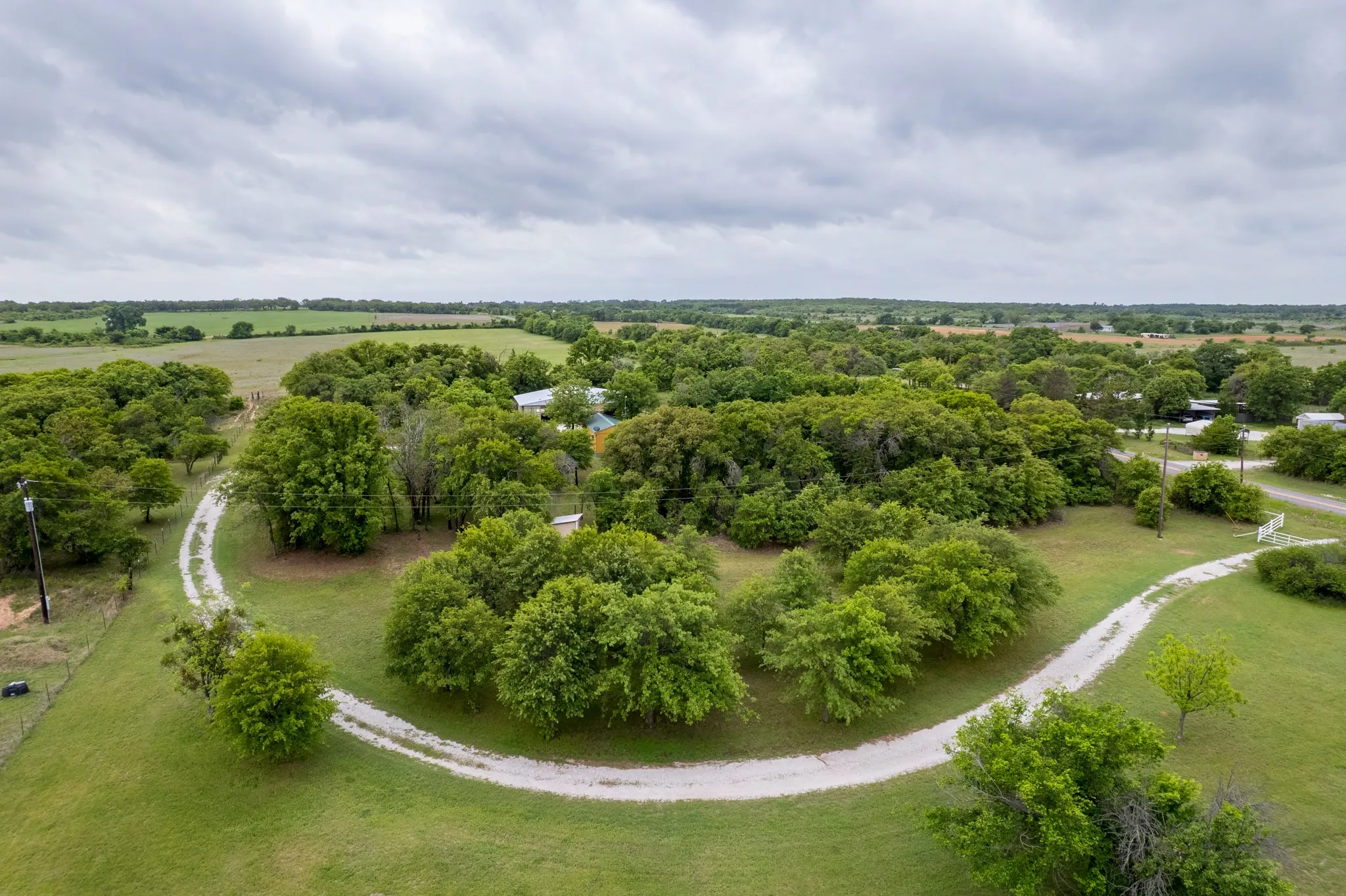 Single Family Residence For Sale in Eastland County , 7215 Highway 569, Cisco, Texas 76437, 1 Bedroom, 1 Bathroom, Garage spaces, 525 Sqft, built in 2016, Preowned, Price $379,200, mls#21235430, Real Estate Agent in Cisco, Homes For Sale in Eastland county, Homes For Sale in Cisco, Realtor in Cisco Texas, Real Estate Brokerage Independent Realty Texas, Luminita Cordes Realtor