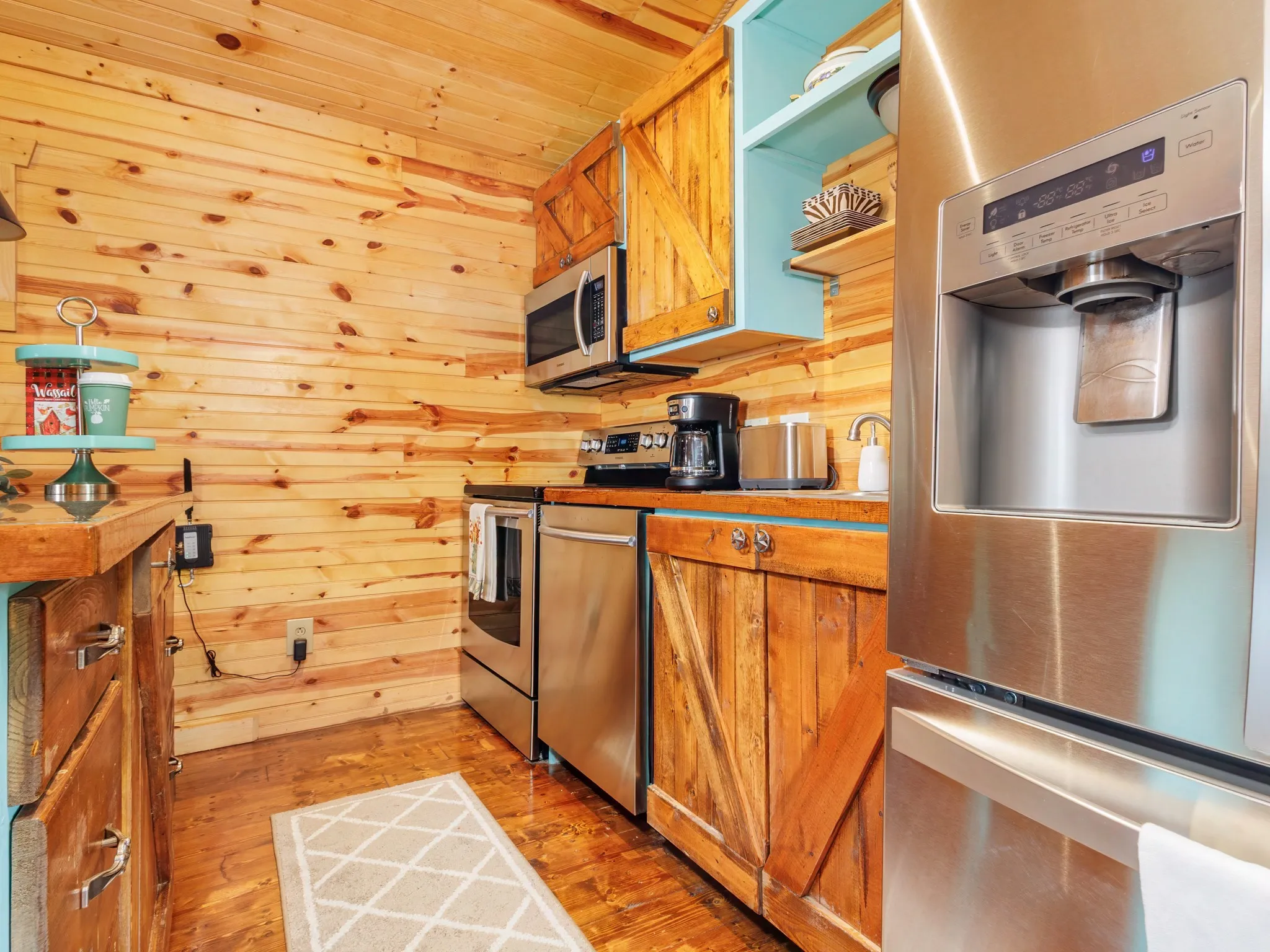 Single Family Residence For Sale in Eastland County , 7215 Highway 569, Cisco, Texas 76437, 1 Bedroom, 1 Bathroom, Garage spaces, 525 Sqft, built in 2016, Preowned, Price $379,200, mls#21235430, Real Estate Agent in Cisco, Homes For Sale in Eastland county, Homes For Sale in Cisco, Realtor in Cisco Texas, Real Estate Brokerage Independent Realty Texas, Luminita Cordes Realtor