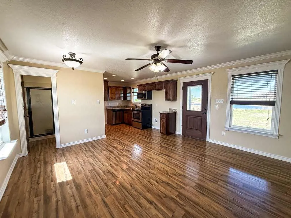 Farm For Sale in Coryell County , 601 County Road 60, Gatesville, Texas 76528, 1 Bedroom, 1 Bathroom, Garage spaces, 512 Sqft, built in 2015, Preowned, mls#21245044, Real Estate Agent in Gatesville, Homes For Sale in Coryell county, Homes For Sale in Gatesville, Realtor in Gatesville Texas, Real Estate Brokerage Independent Realty Texas, Luminita Cordes Realtor
