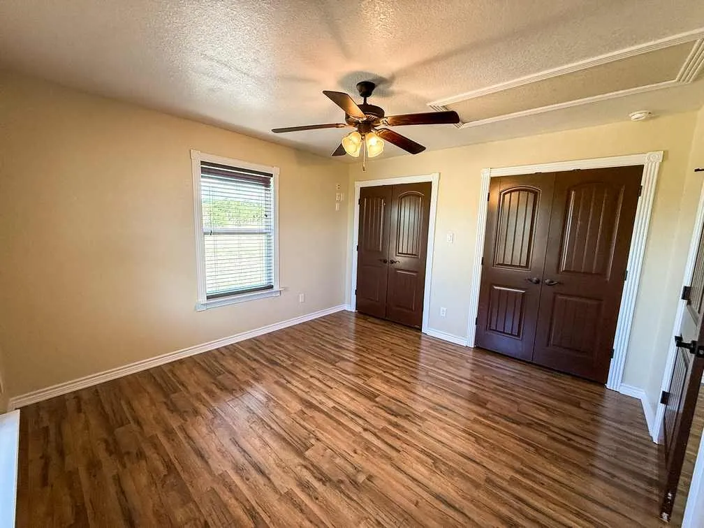 Farm For Sale in Coryell County , 601 County Road 60, Gatesville, Texas 76528, 1 Bedroom, 1 Bathroom, Garage spaces, 512 Sqft, built in 2015, Preowned, mls#21245044, Real Estate Agent in Gatesville, Homes For Sale in Coryell county, Homes For Sale in Gatesville, Realtor in Gatesville Texas, Real Estate Brokerage Independent Realty Texas, Luminita Cordes Realtor