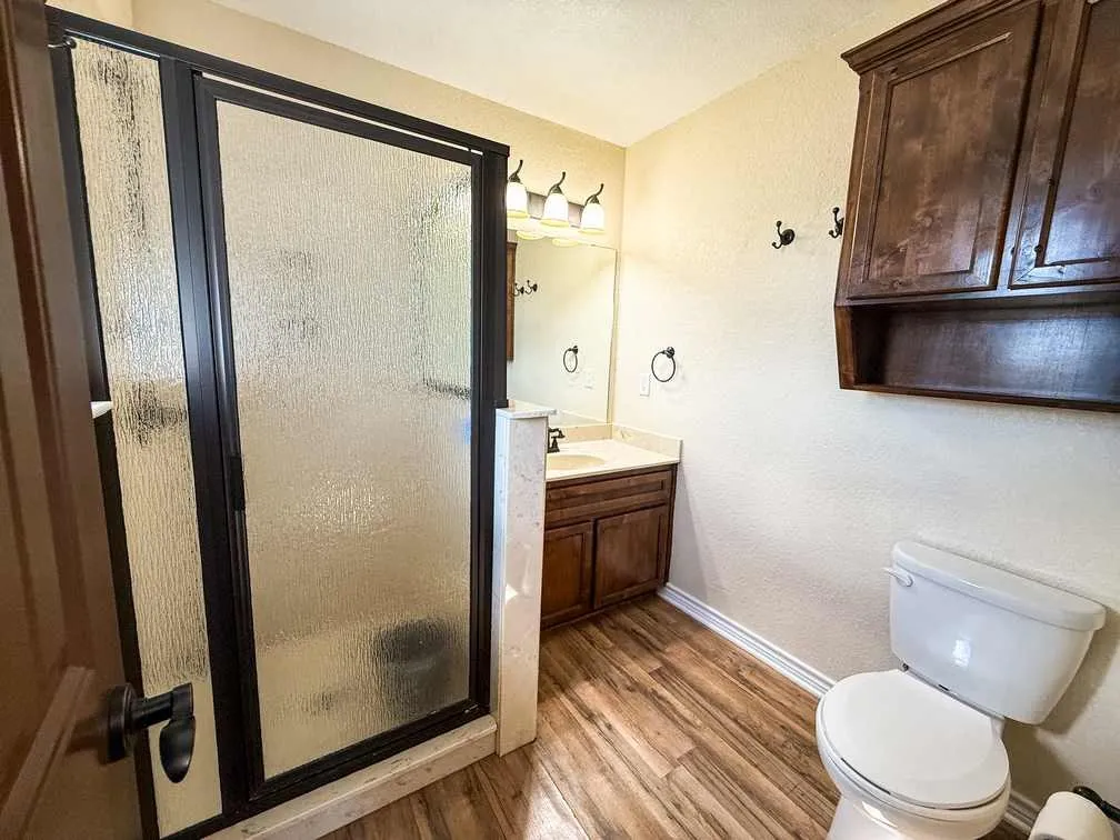 Farm For Sale in Coryell County , 601 County Road 60, Gatesville, Texas 76528, 1 Bedroom, 1 Bathroom, Garage spaces, 512 Sqft, built in 2015, Preowned, mls#21245044, Real Estate Agent in Gatesville, Homes For Sale in Coryell county, Homes For Sale in Gatesville, Realtor in Gatesville Texas, Real Estate Brokerage Independent Realty Texas, Luminita Cordes Realtor