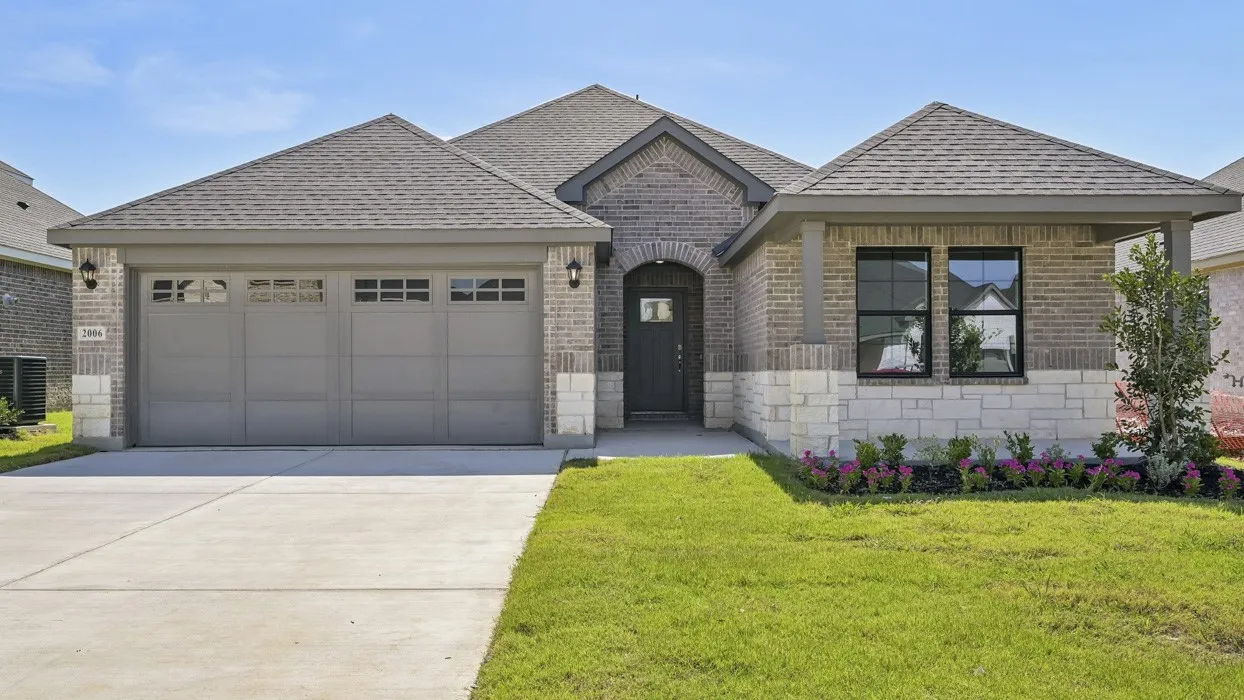 Single Family Residence For Sale in Collin County , 2006 Serene Springs Road, Celina, Texas 75009, 4 Bedroom, 2 Bathroom, 2 Garage spaces, 1,821 Sqft, built in 2026, New Construction - Incomplete, mls#21245091, Real Estate Agent in Celina, Homes For Sale in Collin county, Homes For Sale in Celina, Realtor in Celina Texas, Real Estate Brokerage Independent Realty Texas, Luminita Cordes Realtor