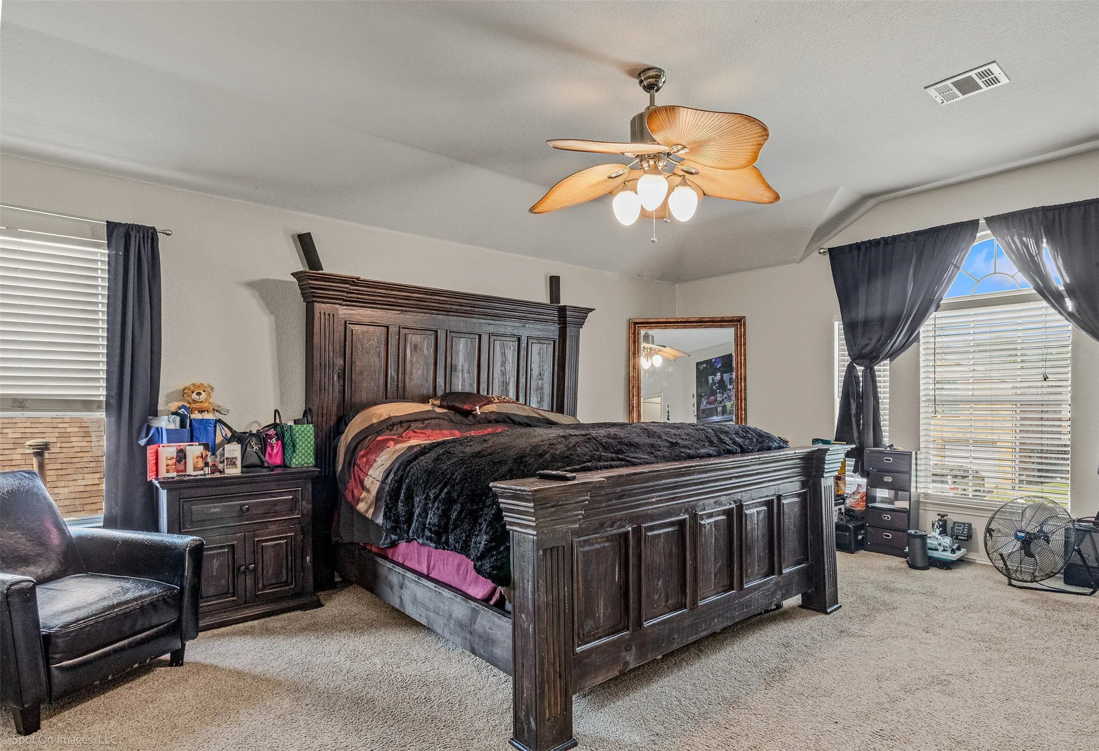 Single Family Residence For Sale in Kaufman County , 503 Pinto Lane, Forney, Texas 75126, 4 Bedrooms, 3 Bathrooms, 2 Garage spaces, 2,580 Sqft, built in 2002, Preowned, Price $374,000, mls#21245138, Real Estate Agent in Forney, Homes For Sale in Kaufman county, Homes For Sale in Forney, Realtor in Forney Texas, Real Estate Brokerage Independent Realty Texas, Luminita Cordes Realtor