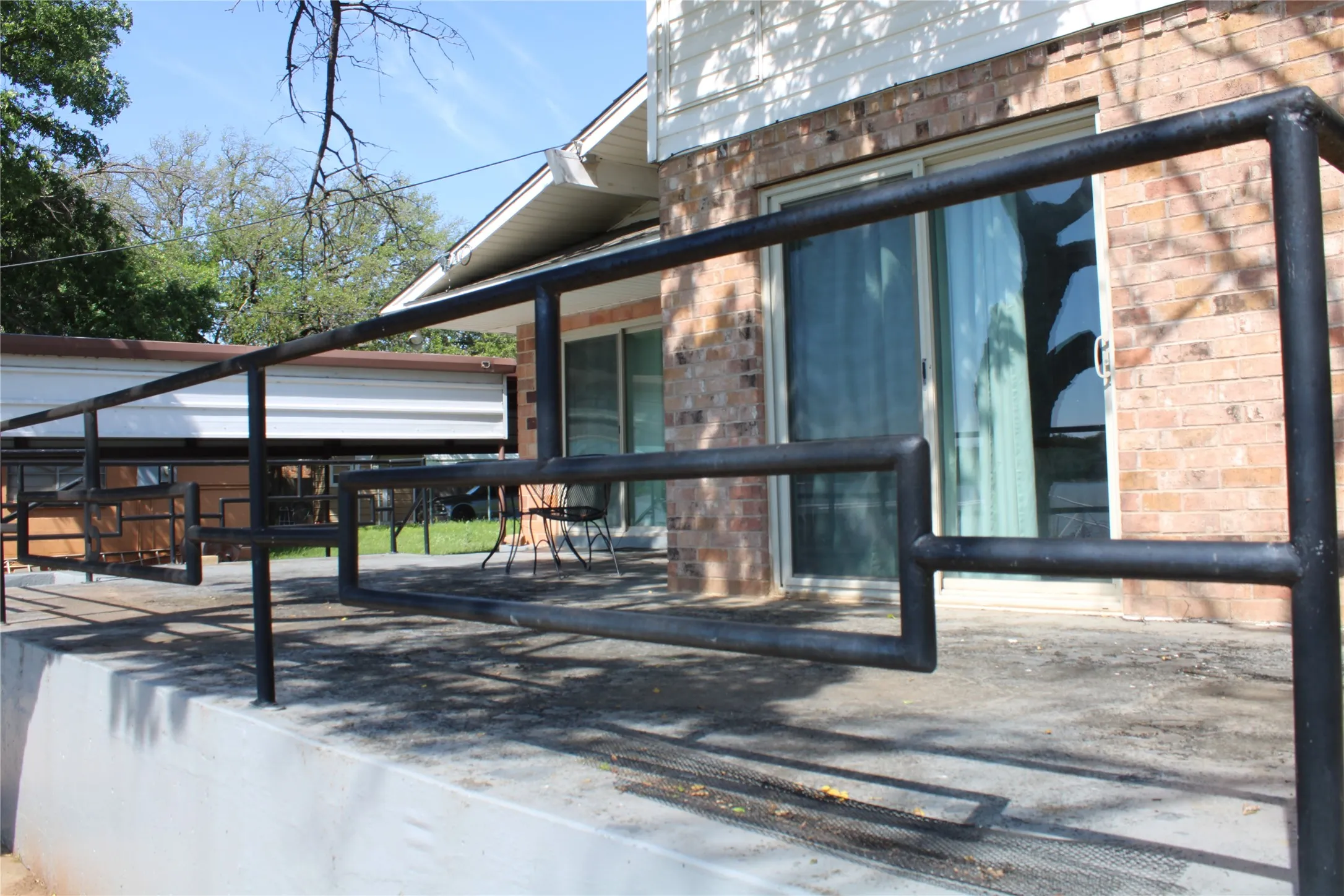 Single Family Residence For Sale in Brown County , 225 Avolyne Avenue, Brownwood, Texas 76801, 2 Bedroom, 3 Bathroom, Garage spaces, 1,432 Sqft, built in 0, mls#21244219, Real Estate Agent in Brownwood, Homes For Sale in Brown county, Homes For Sale in Brownwood, Realtor in Brownwood Texas, Real Estate Brokerage Independent Realty Texas, Luminita Cordes Realtor
