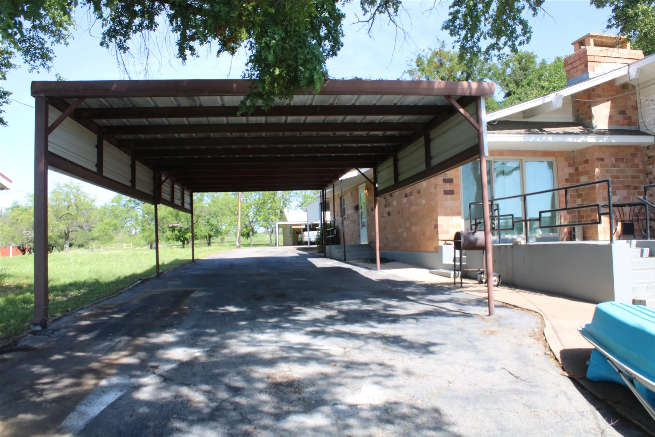 Single Family Residence For Sale in Brown County , 225 Avolyne Avenue, Brownwood, Texas 76801, 2 Bedroom, 3 Bathroom, Garage spaces, 1,432 Sqft, built in 0, mls#21244219, Real Estate Agent in Brownwood, Homes For Sale in Brown county, Homes For Sale in Brownwood, Realtor in Brownwood Texas, Real Estate Brokerage Independent Realty Texas, Luminita Cordes Realtor