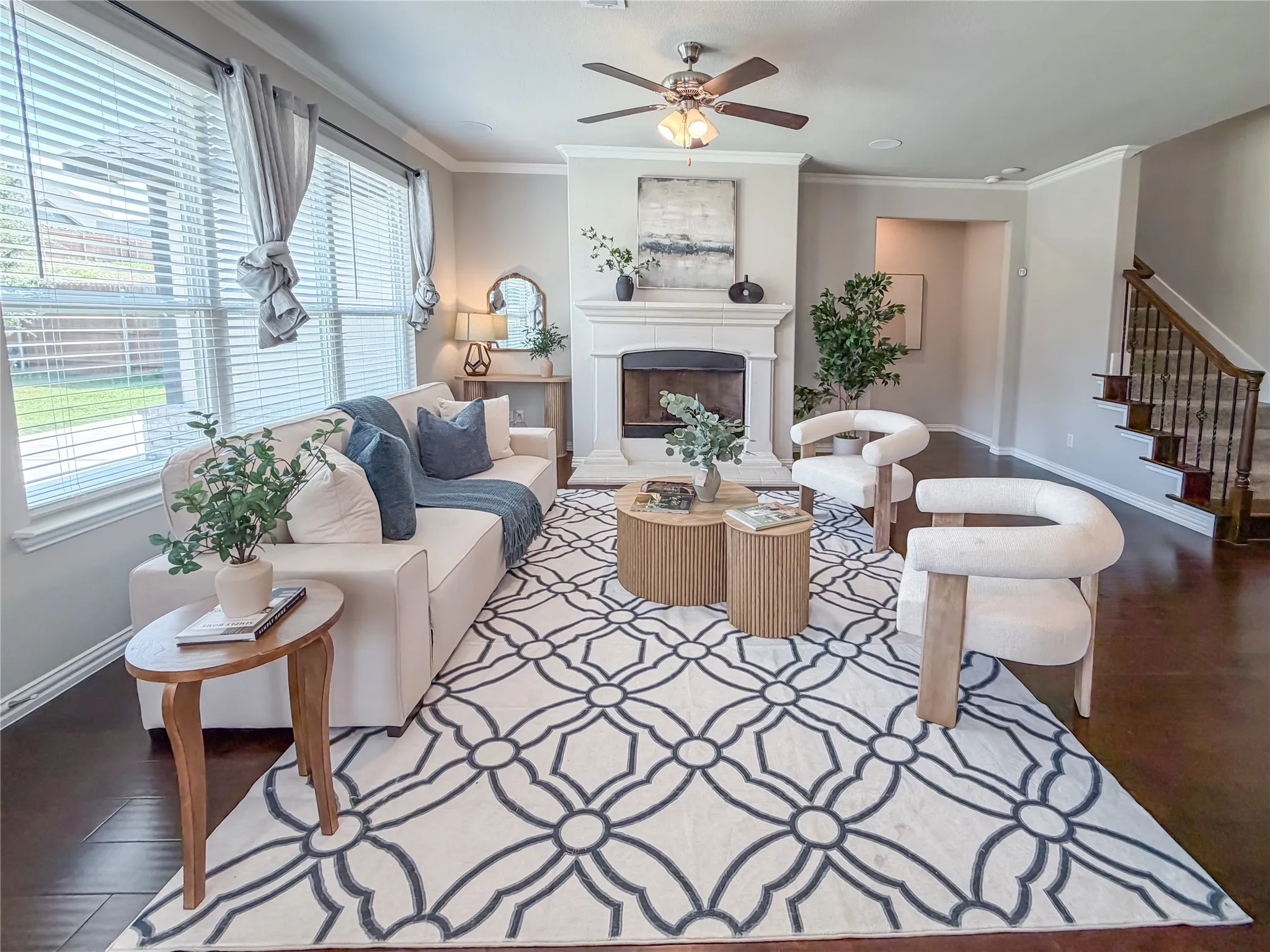 Single Family Residence For Sale in Tarrant County , 7305 Howling Coyote Lane, Fort Worth, Texas 76131, 4 Bedroom, 3 Bathroom, 2 Garage spaces, 2,783 Sqft, built in 2021, mls#21230831, Real Estate Agent in Fort Worth, Homes For Sale in Tarrant county, Homes For Sale in Fort Worth, Realtor in Fort Worth Texas, Real Estate Brokerage Independent Realty Texas, Luminita Cordes Realtor