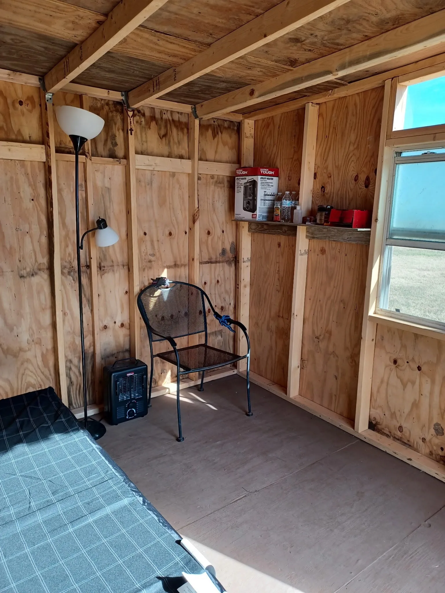 Manufactured Home For Sale in Brown County , 7250 County Road 350, Blanket, Texas 76432, 4 Bedroom, 3 Bathroom, Garage spaces, 2,118 Sqft, built in 1994, Preowned, mls#21245164, Real Estate Agent in Blanket, Homes For Sale in Brown county, Homes For Sale in Blanket, Realtor in Blanket Texas, Real Estate Brokerage Independent Realty Texas, Luminita Cordes Realtor