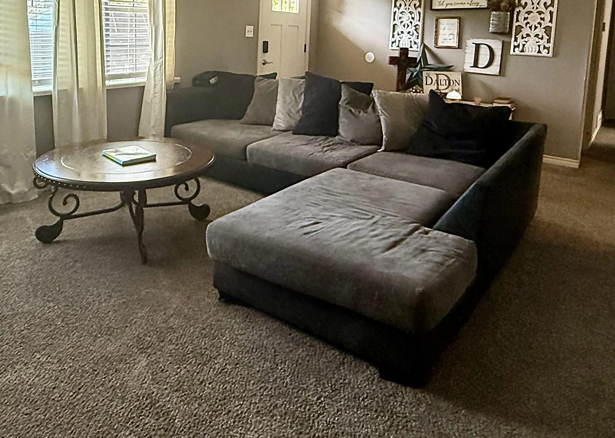 Single Family Residence For Sale in Parker County , 608 Beverly Drive, Willow Park, Texas 76008, 3 Bedrooms, 2 Bathrooms, Garage spaces, 2,040 Sqft, built in 1988, Price $280,000, mls#21225571, Real Estate Agent in Willow Park, Homes For Sale in Parker county, Homes For Sale in Willow Park, Realtor in Willow Park Texas, Real Estate Brokerage Independent Realty Texas, Luminita Cordes Realtor