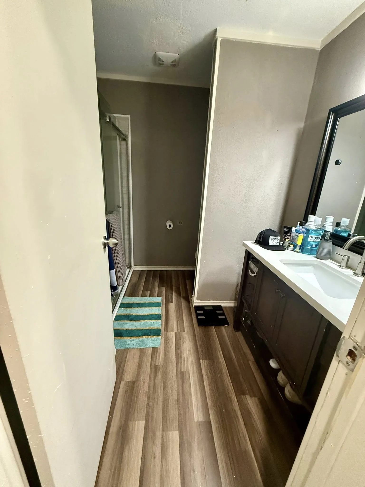 Single Family Residence For Sale in Parker County , 608 Beverly Drive, Willow Park, Texas 76008, 3 Bedrooms, 2 Bathrooms, Garage spaces, 2,040 Sqft, built in 1988, Price $280,000, mls#21225571, Real Estate Agent in Willow Park, Homes For Sale in Parker county, Homes For Sale in Willow Park, Realtor in Willow Park Texas, Real Estate Brokerage Independent Realty Texas, Luminita Cordes Realtor