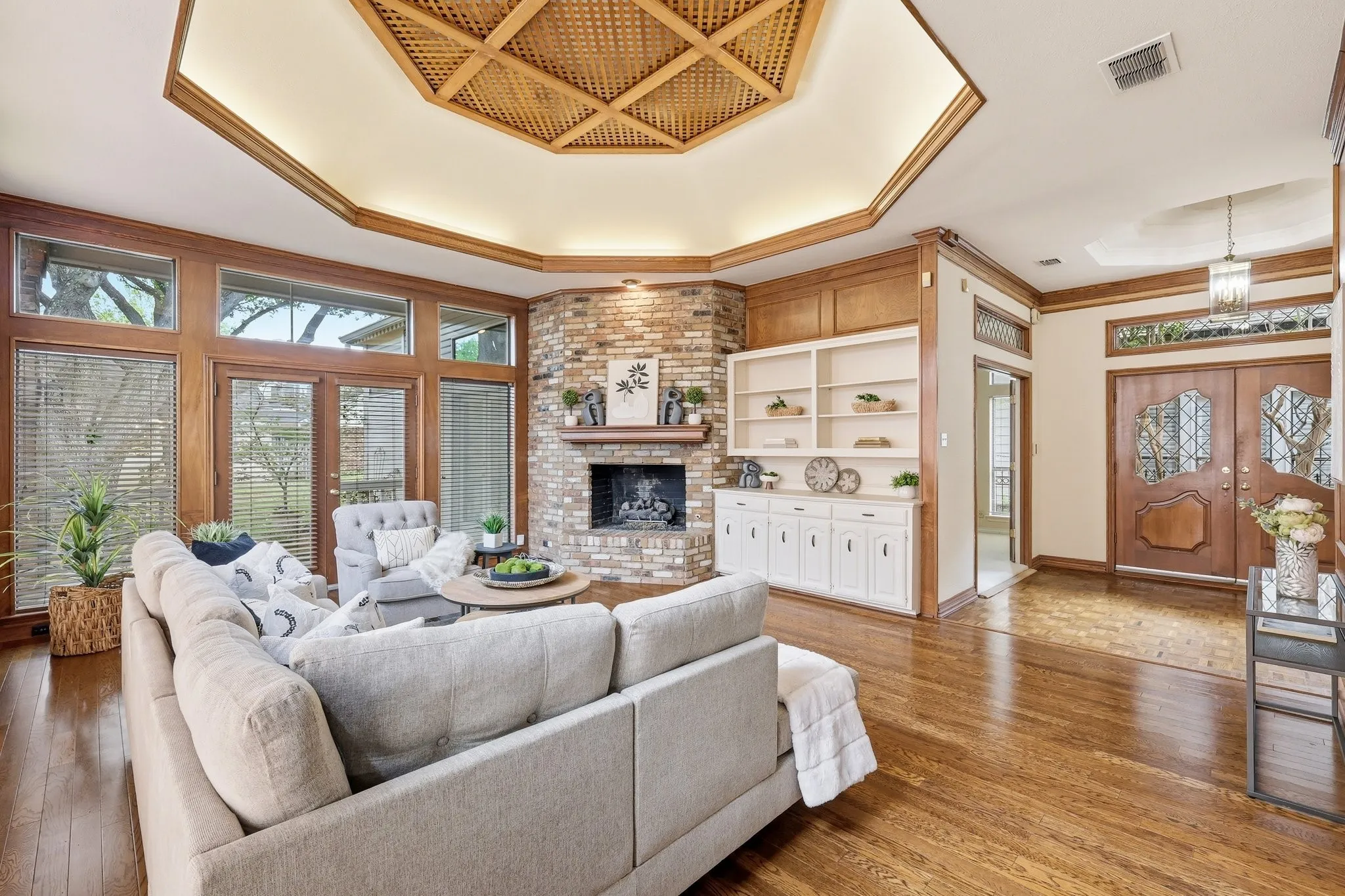 Single Family Residence For Sale