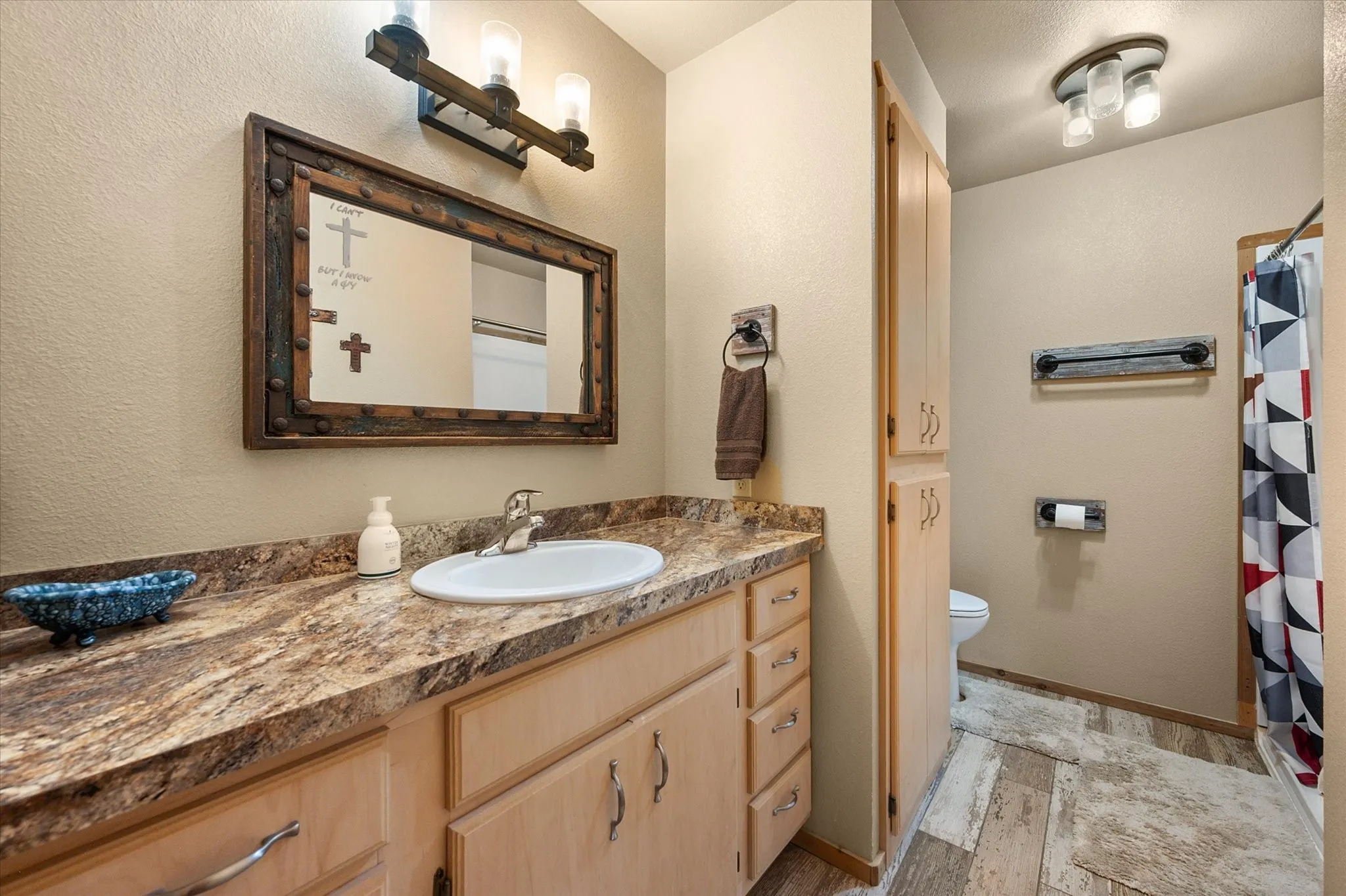 Single Family Residence For Sale in Navarro County , 130 SE County Road 3085, Corsicana, Texas 75109, 4 Bedroom, 3 Bathroom, 2 Garage spaces, 2,699 Sqft, built in 2019, Preowned, Price $539,000, mls#21236226, Real Estate Agent in Corsicana, Homes For Sale in Navarro county, Homes For Sale in Corsicana, Realtor in Corsicana Texas, Real Estate Brokerage Independent Realty Texas, Luminita Cordes Realtor
