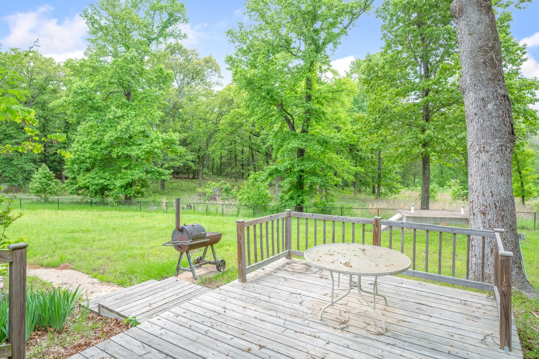 Single Family Residence For Sale in Van Zandt County , 584 VZ County Road 4125, Canton, Texas 75103, 3 Bedroom, 2 Bathroom, 2 Garage spaces, 2,632 Sqft, built in 1999, mls#21245255, Real Estate Agent in Canton, Homes For Sale in Van Zandt county, Homes For Sale in Canton, Realtor in Canton Texas, Real Estate Brokerage Independent Realty Texas, Luminita Cordes Realtor