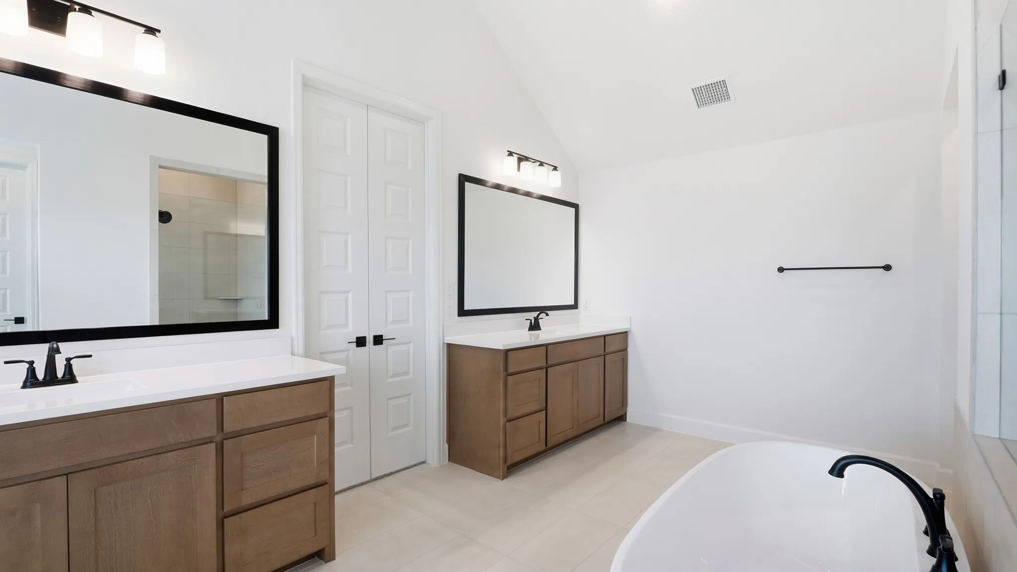 Single Family Residence For Sale in Tarrant County , 7333 Saker Street, Fort Worth, Texas 76179, 4 Bedroom, 4 Bathroom, 3 Garage spaces, 2,895 Sqft, built in 2026, New Construction - Incomplete, mls#21245311, Real Estate Agent in Fort Worth, Homes For Sale in Tarrant county, Homes For Sale in Fort Worth, Realtor in Fort Worth Texas, Real Estate Brokerage Independent Realty Texas, Luminita Cordes Realtor
