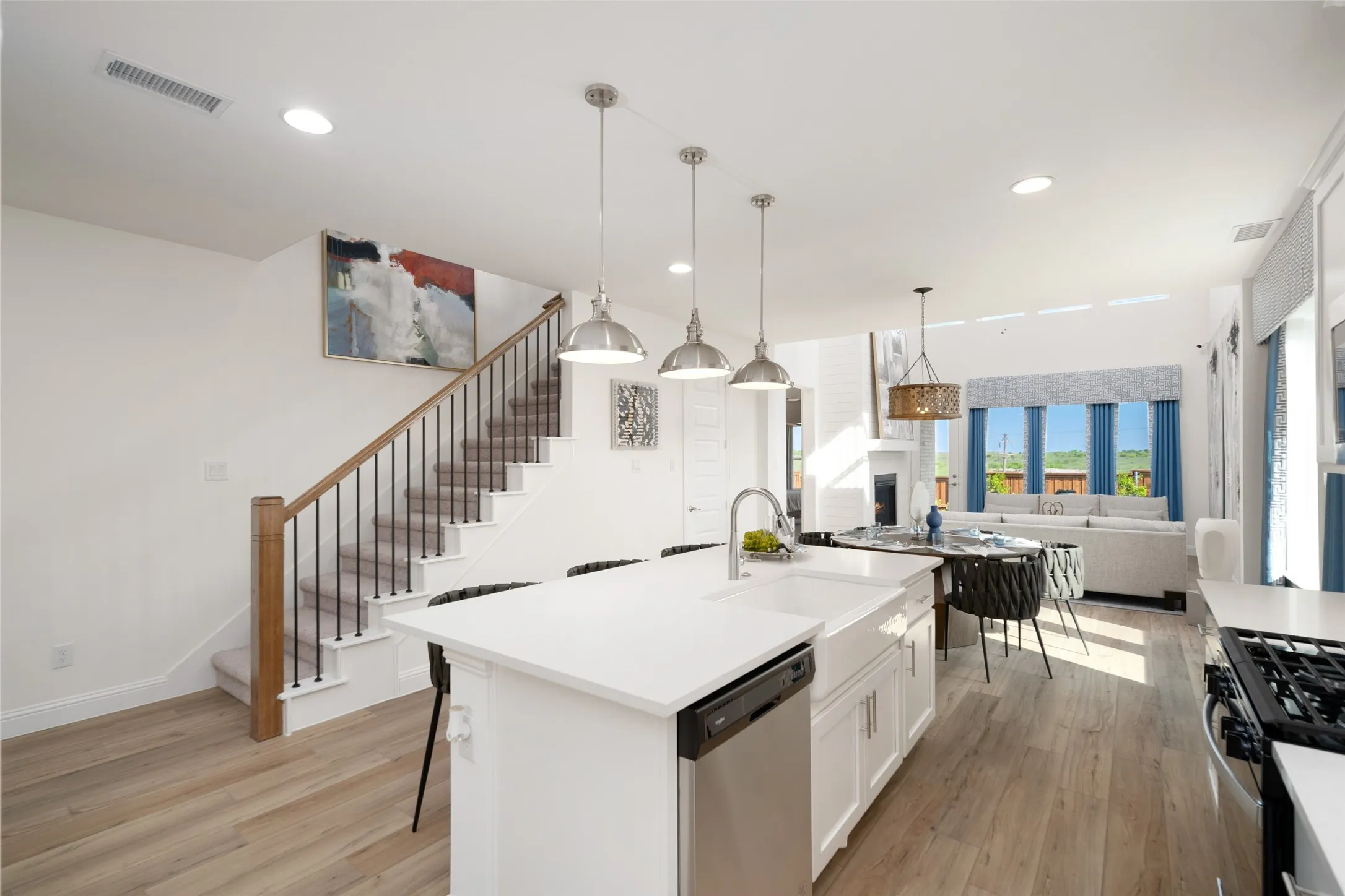 Single Family Residence For Sale in Wise County , 117 Pintail Lane, Rhome, Texas 76078, 4 Bedroom, 4 Bathroom, 2 Garage spaces, 2,588 Sqft, built in 2022, New Construction - Complete, mls#21245335, Real Estate Agent in Rhome, Homes For Sale in Wise county, Homes For Sale in Rhome, Realtor in Rhome Texas, Real Estate Brokerage Independent Realty Texas, Luminita Cordes Realtor