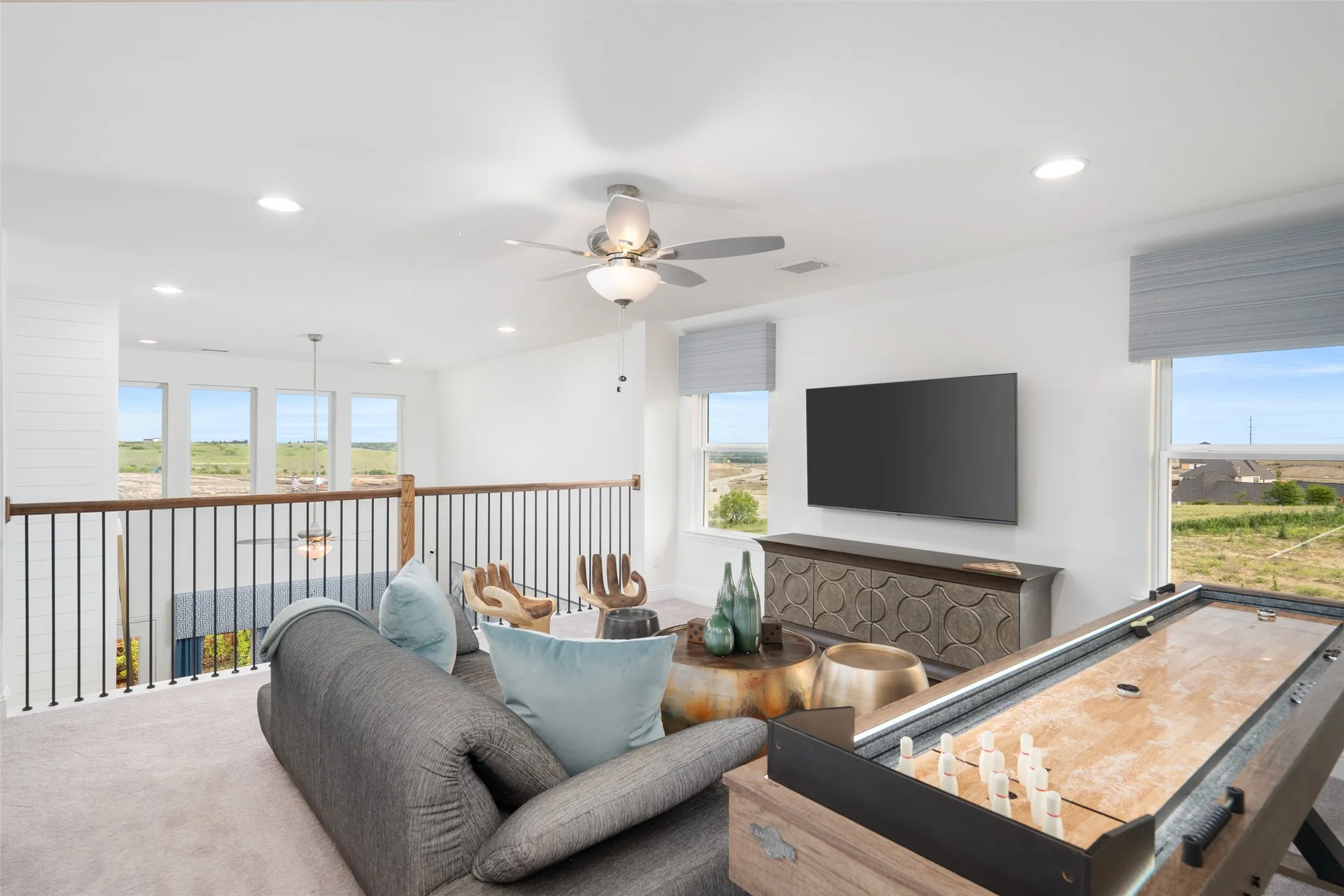 Single Family Residence For Sale in Wise County , 117 Pintail Lane, Rhome, Texas 76078, 4 Bedroom, 4 Bathroom, 2 Garage spaces, 2,588 Sqft, built in 2022, New Construction - Complete, mls#21245335, Real Estate Agent in Rhome, Homes For Sale in Wise county, Homes For Sale in Rhome, Realtor in Rhome Texas, Real Estate Brokerage Independent Realty Texas, Luminita Cordes Realtor