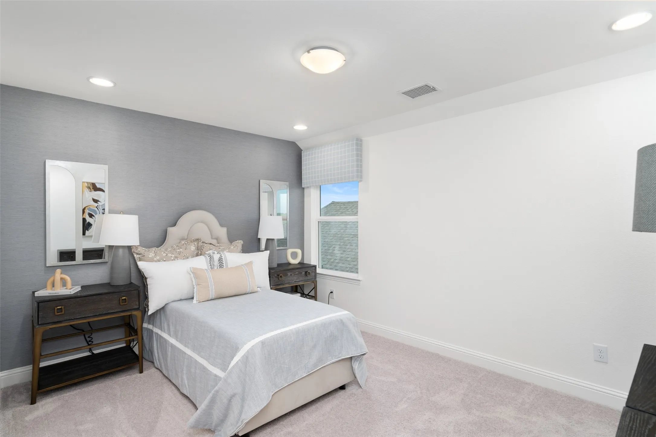Single Family Residence For Sale in Wise County , 117 Pintail Lane, Rhome, Texas 76078, 4 Bedroom, 4 Bathroom, 2 Garage spaces, 2,588 Sqft, built in 2022, New Construction - Complete, mls#21245335, Real Estate Agent in Rhome, Homes For Sale in Wise county, Homes For Sale in Rhome, Realtor in Rhome Texas, Real Estate Brokerage Independent Realty Texas, Luminita Cordes Realtor