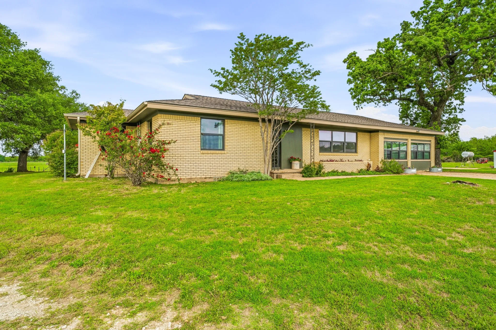 Farm For Sale in Comanche County , 3480 Fm 1496, Dublin, Texas 76446, 3 Bedroom, 2 Bathroom, Garage spaces, 1,974 Sqft, built in 1962, mls#21244956, Real Estate Agent in Dublin, Homes For Sale in Comanche county, Homes For Sale in Dublin, Realtor in Dublin Texas, Real Estate Brokerage Independent Realty Texas, Luminita Cordes Realtor