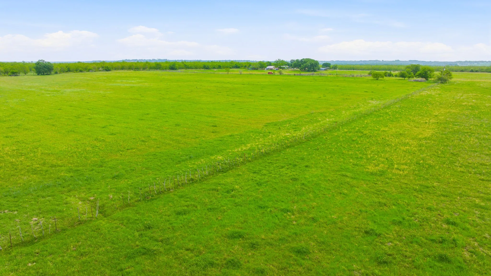 Farm For Sale in Comanche County , 3480 Fm 1496, Dublin, Texas 76446, 3 Bedroom, 2 Bathroom, Garage spaces, 1,974 Sqft, built in 1962, mls#21244956, Real Estate Agent in Dublin, Homes For Sale in Comanche county, Homes For Sale in Dublin, Realtor in Dublin Texas, Real Estate Brokerage Independent Realty Texas, Luminita Cordes Realtor