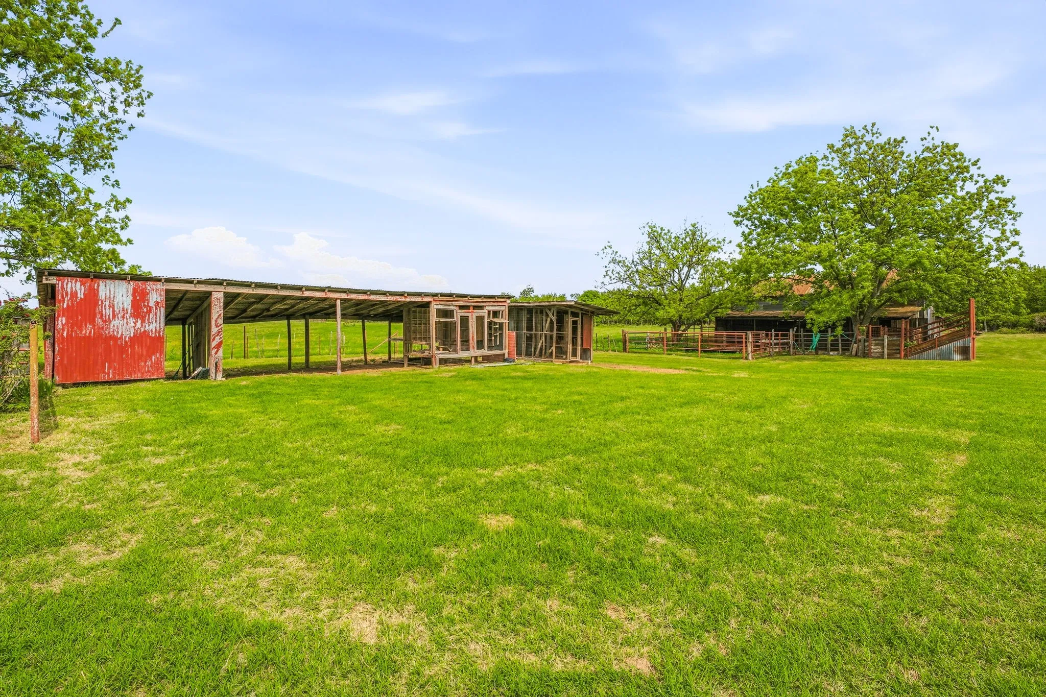 Farm For Sale in Comanche County , 3480 Fm 1496, Dublin, Texas 76446, 3 Bedroom, 2 Bathroom, Garage spaces, 1,974 Sqft, built in 1962, mls#21244956, Real Estate Agent in Dublin, Homes For Sale in Comanche county, Homes For Sale in Dublin, Realtor in Dublin Texas, Real Estate Brokerage Independent Realty Texas, Luminita Cordes Realtor