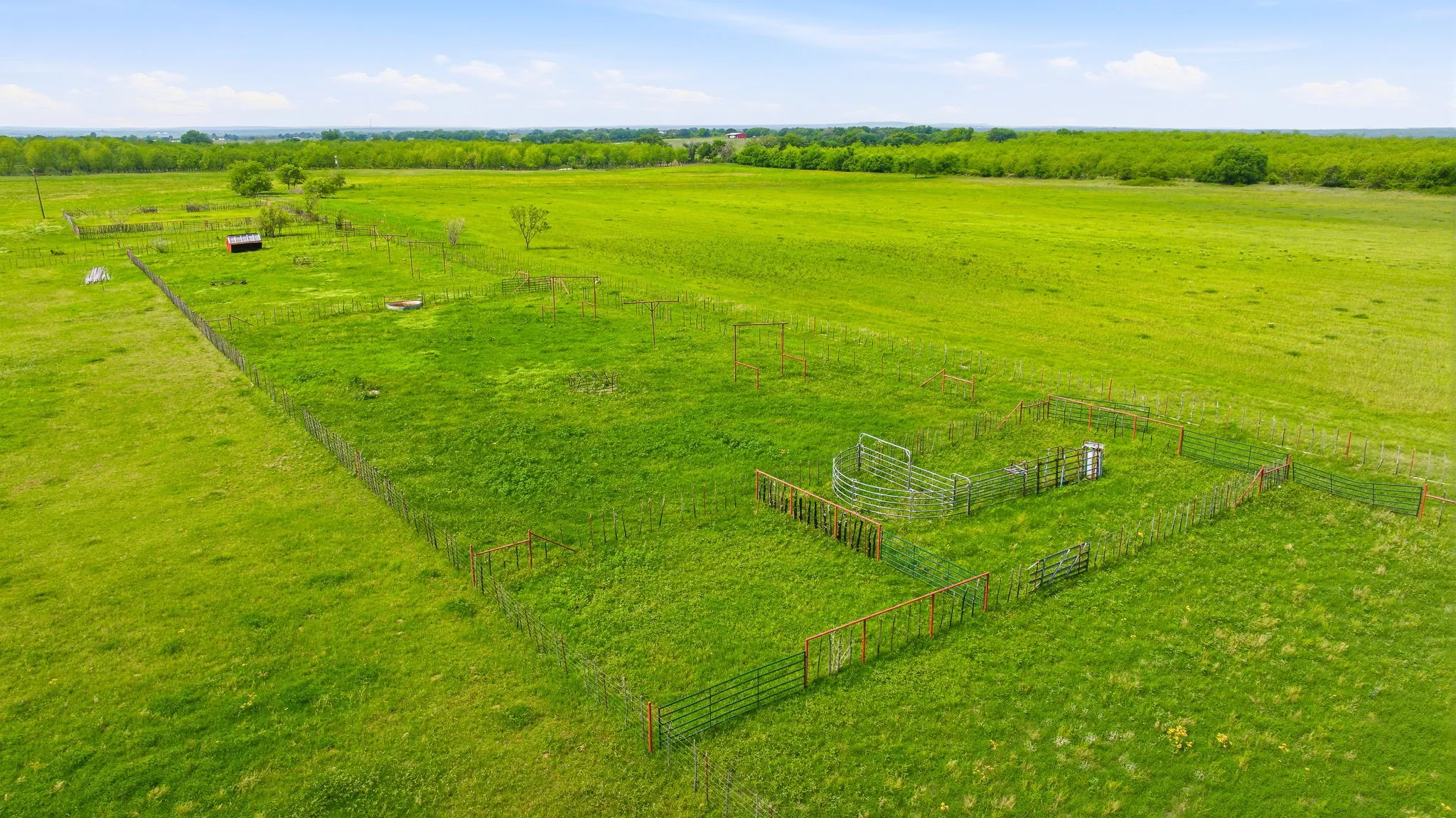Farm For Sale in Comanche County , 3480 Fm 1496, Dublin, Texas 76446, 3 Bedroom, 2 Bathroom, Garage spaces, 1,974 Sqft, built in 1962, mls#21244956, Real Estate Agent in Dublin, Homes For Sale in Comanche county, Homes For Sale in Dublin, Realtor in Dublin Texas, Real Estate Brokerage Independent Realty Texas, Luminita Cordes Realtor