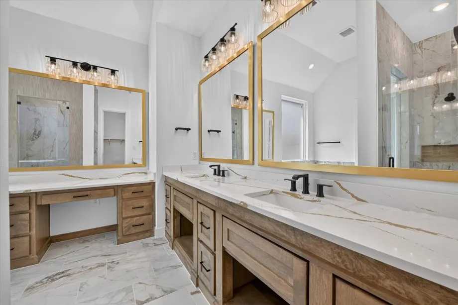 Single Family Residence For Sale in Parker County , 2533 Domingo Drive, Aledo, Texas 76008, 4 Bedroom, 5 Bathroom, 3 Garage spaces, 3,050 Sqft, built in 2026, New Construction - Incomplete, mls#21245286, Real Estate Agent in Aledo, Homes For Sale in Parker county, Homes For Sale in Aledo, Realtor in Aledo Texas, Real Estate Brokerage Independent Realty Texas, Luminita Cordes Realtor