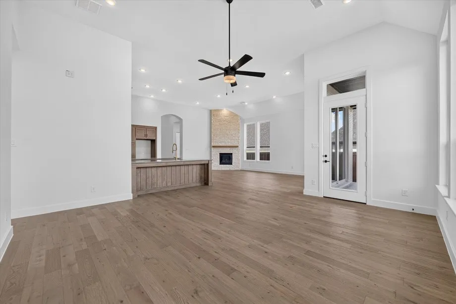 Single Family Residence For Sale in Parker County , 2533 Domingo Drive, Aledo, Texas 76008, 4 Bedroom, 5 Bathroom, 3 Garage spaces, 3,050 Sqft, built in 2026, New Construction - Incomplete, mls#21245286, Real Estate Agent in Aledo, Homes For Sale in Parker county, Homes For Sale in Aledo, Realtor in Aledo Texas, Real Estate Brokerage Independent Realty Texas, Luminita Cordes Realtor