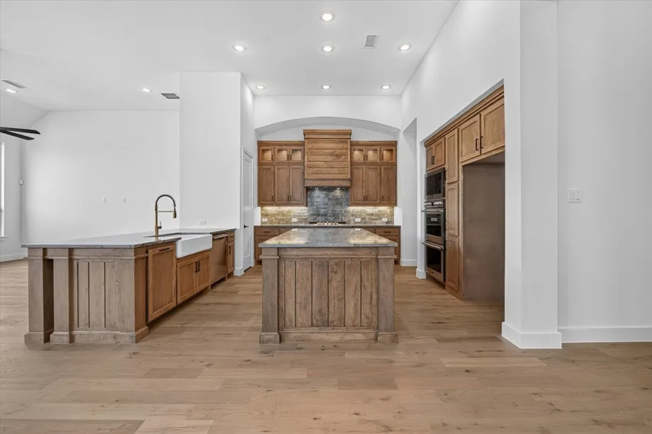 Single Family Residence For Sale in Parker County , 2533 Domingo Drive, Aledo, Texas 76008, 4 Bedroom, 5 Bathroom, 3 Garage spaces, 3,050 Sqft, built in 2026, New Construction - Incomplete, mls#21245286, Real Estate Agent in Aledo, Homes For Sale in Parker county, Homes For Sale in Aledo, Realtor in Aledo Texas, Real Estate Brokerage Independent Realty Texas, Luminita Cordes Realtor