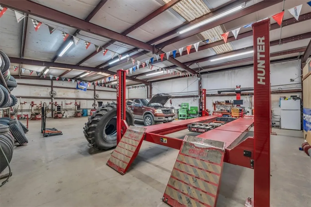 Business For Sale in Freestone County , 141 N Fairway, Fairfield, Texas 75840, 0, 0, Garage spaces, 0 Sqft, built in 2003, Preowned, Price $1,450,000, mls#21245370, Real Estate Agent in Fairfield, Homes For Sale in Freestone county, Homes For Sale in Fairfield, Realtor in Fairfield Texas, Real Estate Brokerage Independent Realty Texas, Luminita Cordes Realtor