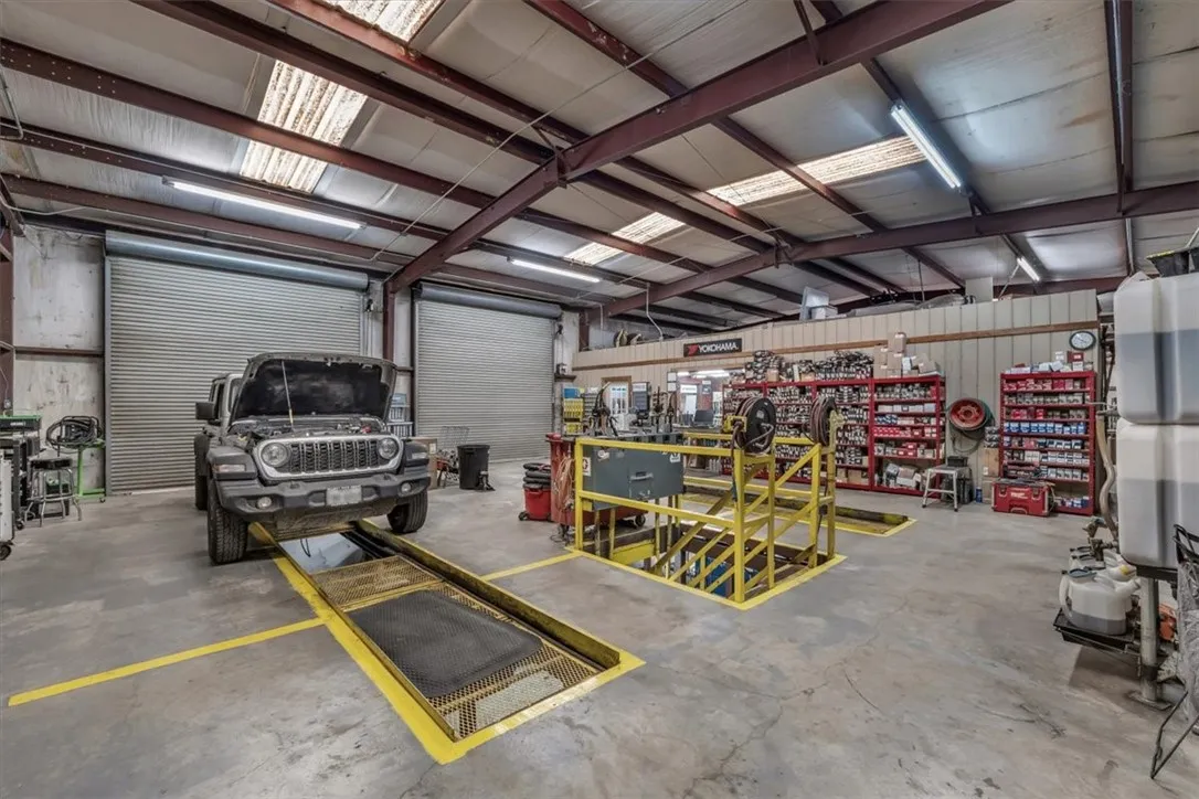 Business For Sale in Freestone County , 141 N Fairway, Fairfield, Texas 75840, 0, 0, Garage spaces, 0 Sqft, built in 2003, Preowned, Price $1,450,000, mls#21245370, Real Estate Agent in Fairfield, Homes For Sale in Freestone county, Homes For Sale in Fairfield, Realtor in Fairfield Texas, Real Estate Brokerage Independent Realty Texas, Luminita Cordes Realtor