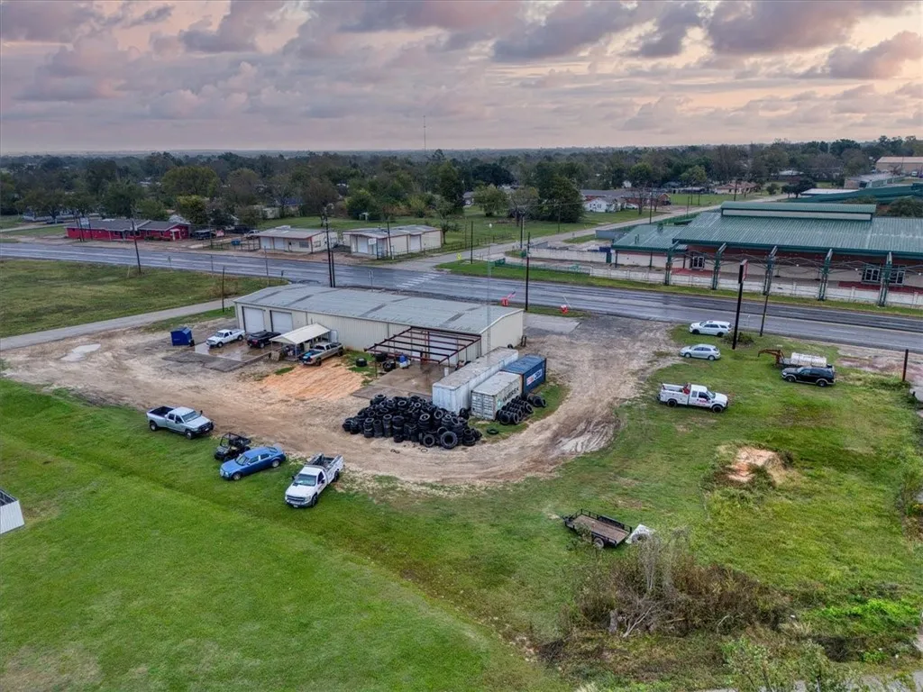 Business For Sale in Freestone County , 141 N Fairway, Fairfield, Texas 75840, 0, 0, Garage spaces, 0 Sqft, built in 2003, Preowned, Price $1,450,000, mls#21245370, Real Estate Agent in Fairfield, Homes For Sale in Freestone county, Homes For Sale in Fairfield, Realtor in Fairfield Texas, Real Estate Brokerage Independent Realty Texas, Luminita Cordes Realtor