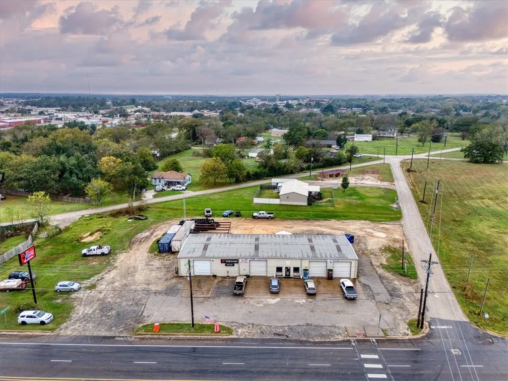 Business For Sale in Freestone County , 141 N Fairway, Fairfield, Texas 75840, 0, 0, Garage spaces, 0 Sqft, built in 2003, Preowned, Price $1,450,000, mls#21245370, Real Estate Agent in Fairfield, Homes For Sale in Freestone county, Homes For Sale in Fairfield, Realtor in Fairfield Texas, Real Estate Brokerage Independent Realty Texas, Luminita Cordes Realtor