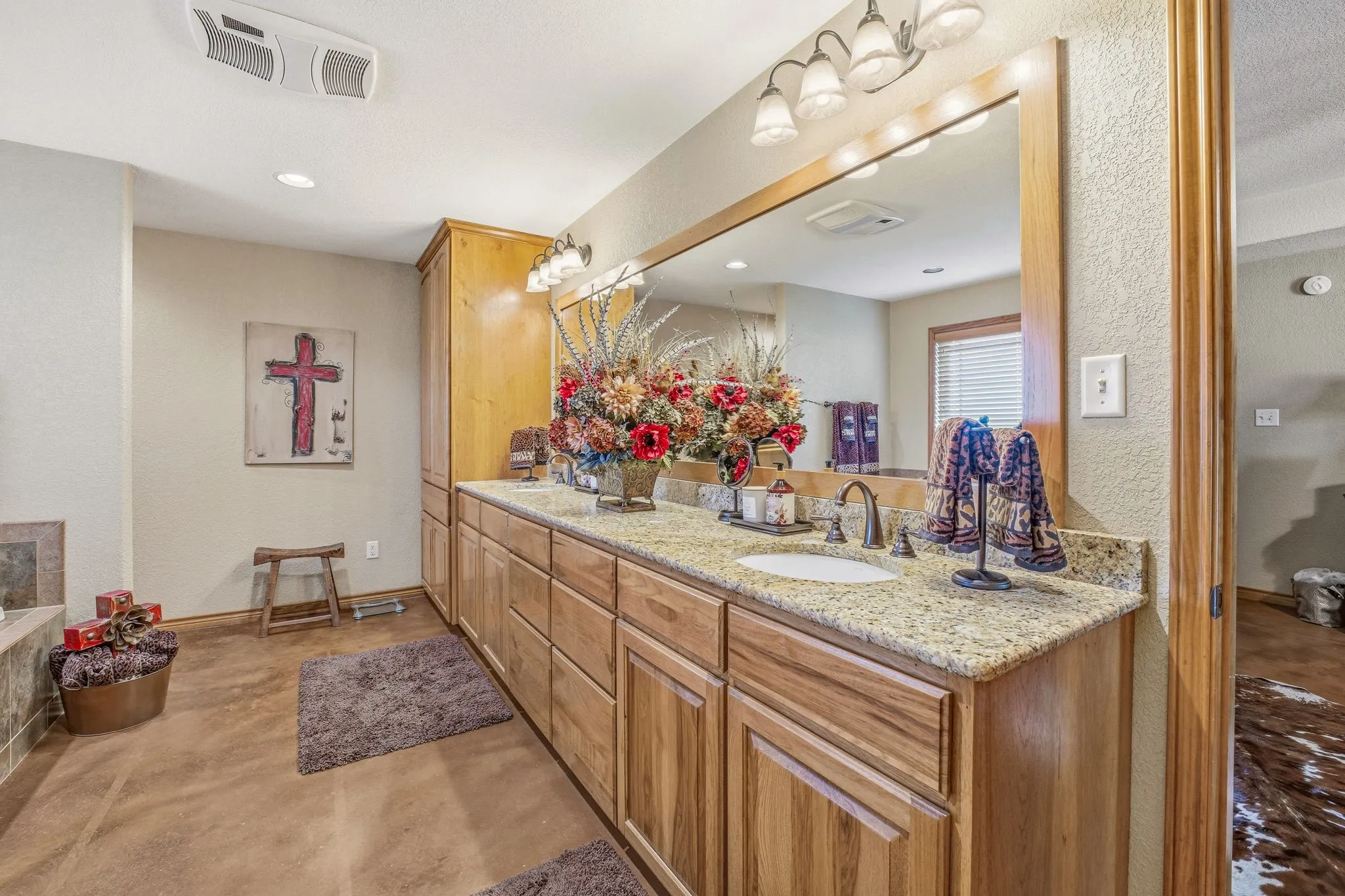 Farm For Sale in Comanche County , 2548 Fm 1496, Dublin, Texas 76446, 4 Bedroom, 3 Bathroom, Garage spaces, 2,828 Sqft, built in 2007, mls#21245026, Real Estate Agent in Dublin, Homes For Sale in Comanche county, Homes For Sale in Dublin, Realtor in Dublin Texas, Real Estate Brokerage Independent Realty Texas, Luminita Cordes Realtor