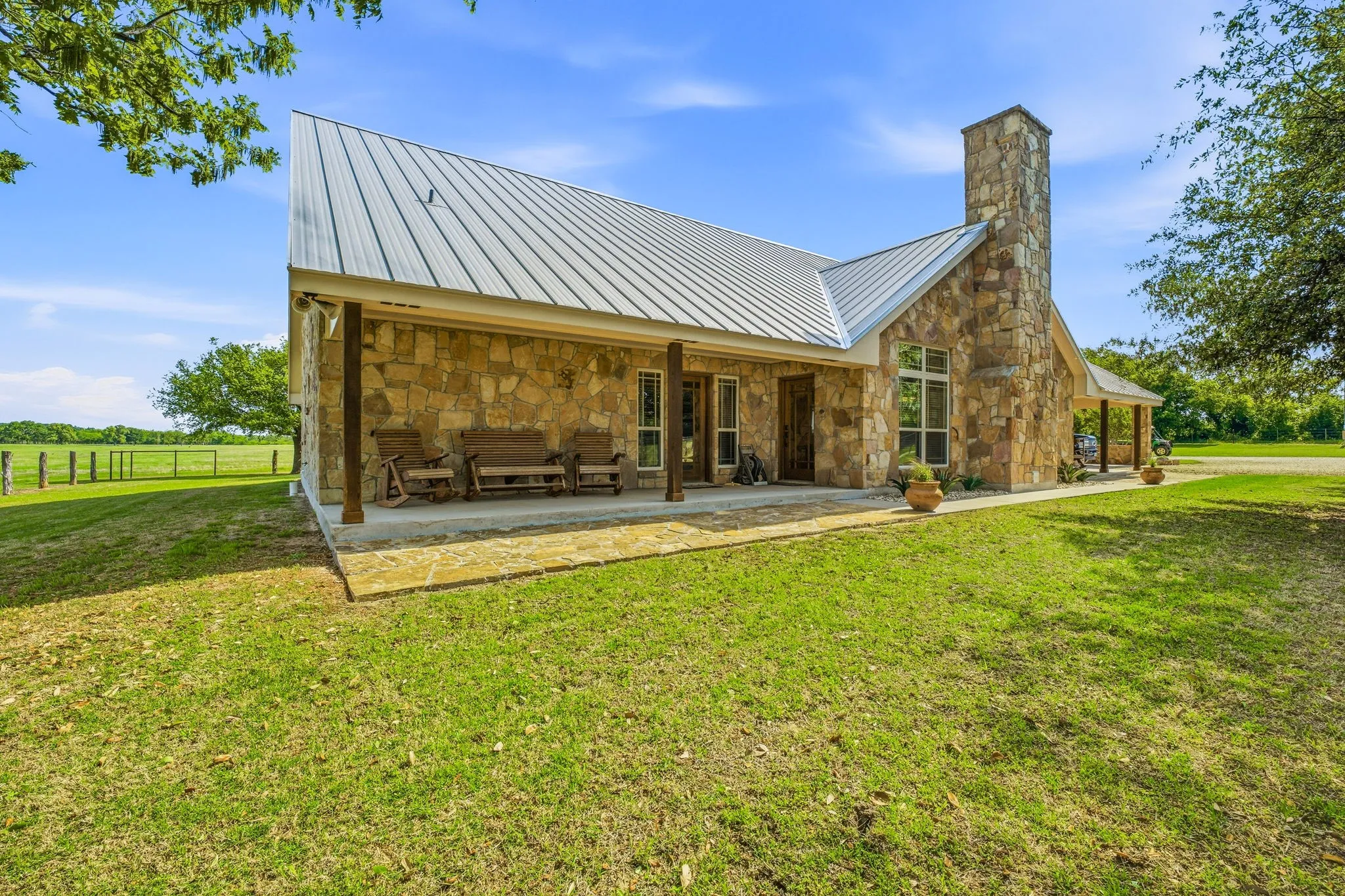 Farm For Sale in Comanche County , 2548 Fm 1496, Dublin, Texas 76446, 4 Bedroom, 3 Bathroom, Garage spaces, 2,828 Sqft, built in 2007, mls#21245026, Real Estate Agent in Dublin, Homes For Sale in Comanche county, Homes For Sale in Dublin, Realtor in Dublin Texas, Real Estate Brokerage Independent Realty Texas, Luminita Cordes Realtor