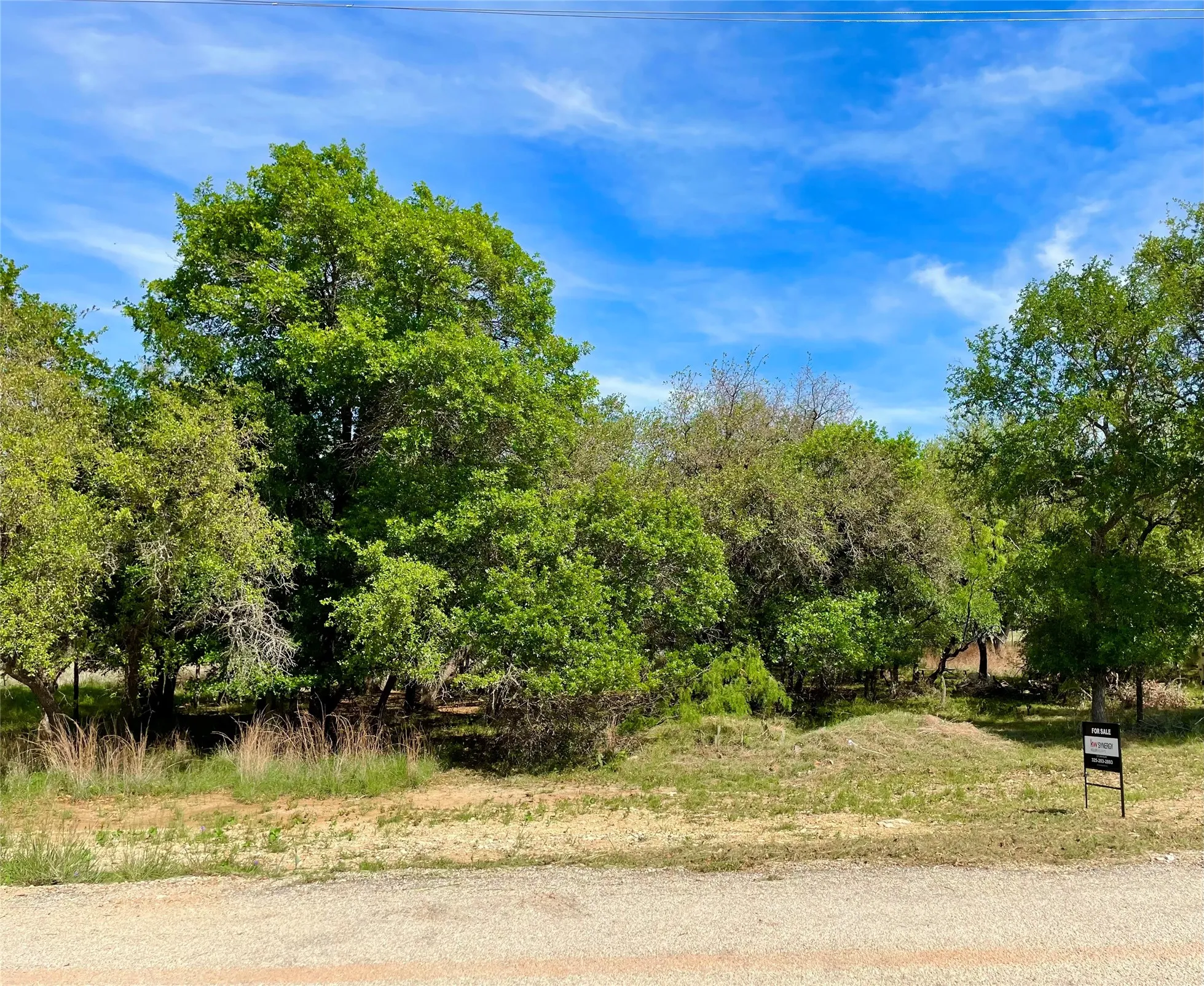 Unimproved Land For Sale in Brown County , TBD (Lots 785, 786) Oak Point Drive, May, Texas 76857, 0, 0, Garage spaces, 0 Sqft, built in 0, Price $16,000, mls#21245379, Real Estate Agent in May, Homes For Sale in Brown county, Homes For Sale in May, Realtor in May Texas, Real Estate Brokerage Independent Realty Texas, Luminita Cordes Realtor