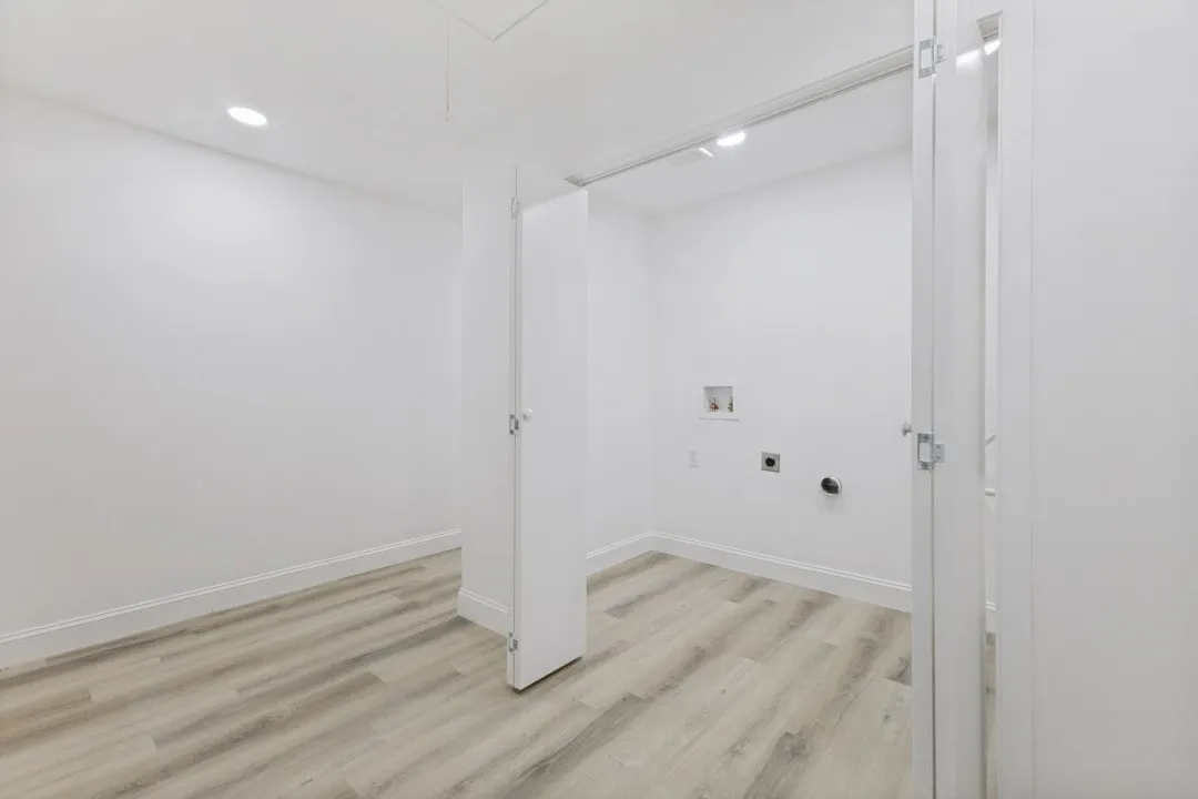 Single Family Residence For Sale in Dallas County , 12436 Oberlin Drive, Dallas, Texas 75243, 4 Bedrooms, 3 Bathrooms, Garage spaces, 2,076 Sqft, built in 1958, Price $440,000, mls#21242225, Real Estate Agent in Dallas, Homes For Sale in Dallas county, Homes For Sale in Dallas, Realtor in Dallas Texas, Real Estate Brokerage Independent Realty Texas, Luminita Cordes Realtor