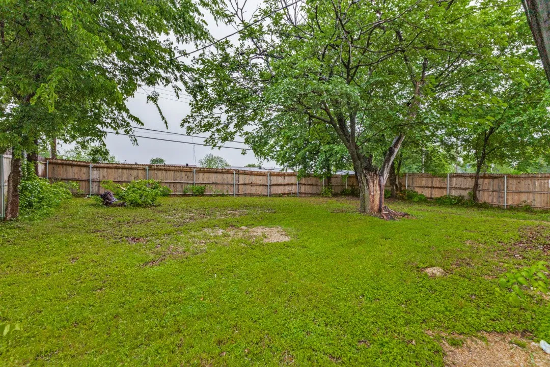 Single Family Residence For Sale in Dallas County , 12436 Oberlin Drive, Dallas, Texas 75243, 4 Bedrooms, 3 Bathrooms, Garage spaces, 2,076 Sqft, built in 1958, Price $440,000, mls#21242225, Real Estate Agent in Dallas, Homes For Sale in Dallas county, Homes For Sale in Dallas, Realtor in Dallas Texas, Real Estate Brokerage Independent Realty Texas, Luminita Cordes Realtor