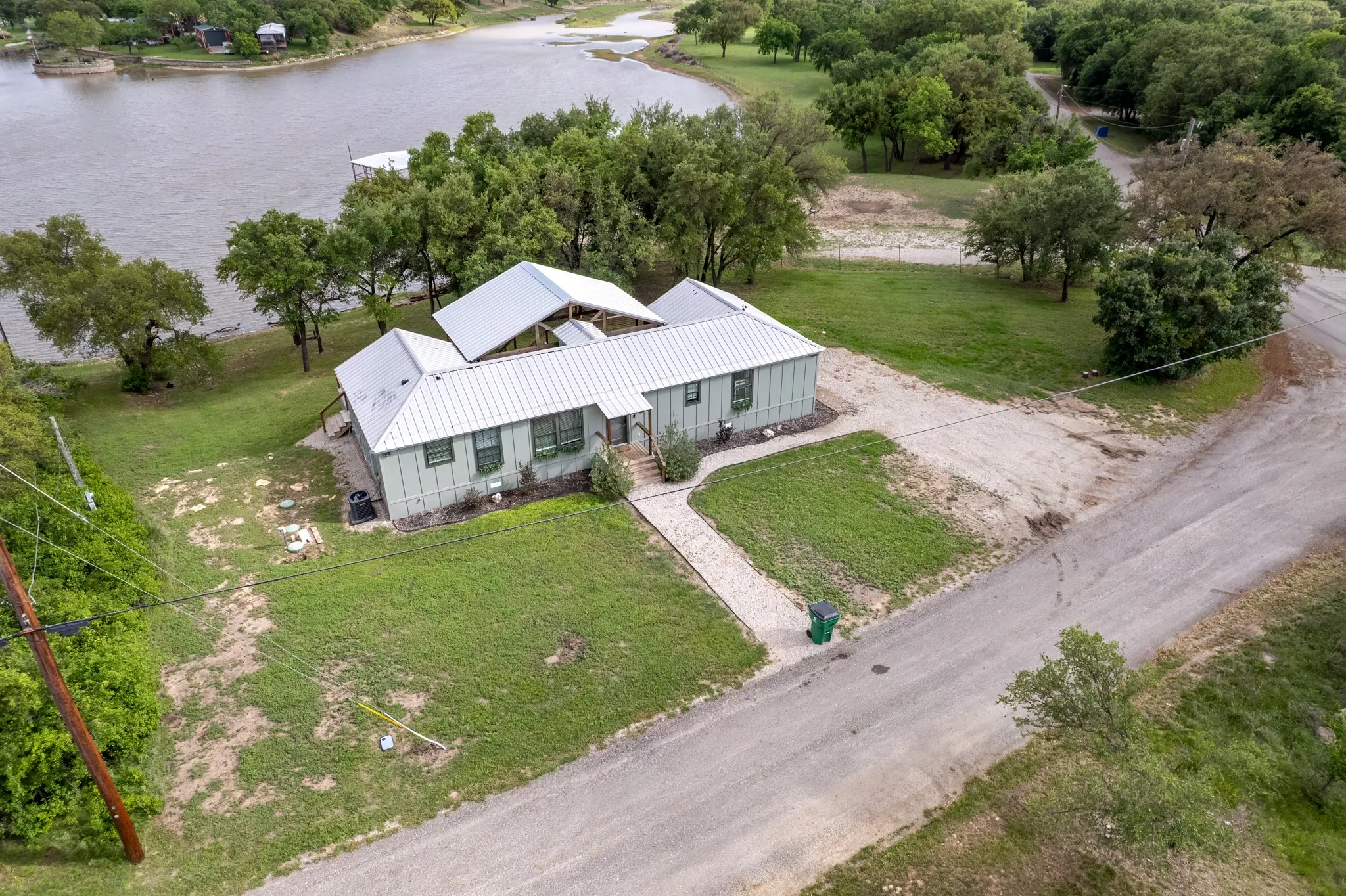 Single Family Residence For Sale in Brown County , 7950 County Road 550, Brownwood, Texas 76801, 3 Bedrooms, 2 Bathrooms, Garage spaces, 1,248 Sqft, built in 2023, Price $375,000, mls#21245406, Real Estate Agent in Brownwood, Homes For Sale in Brown county, Homes For Sale in Brownwood, Realtor in Brownwood Texas, Real Estate Brokerage Independent Realty Texas, Luminita Cordes Realtor