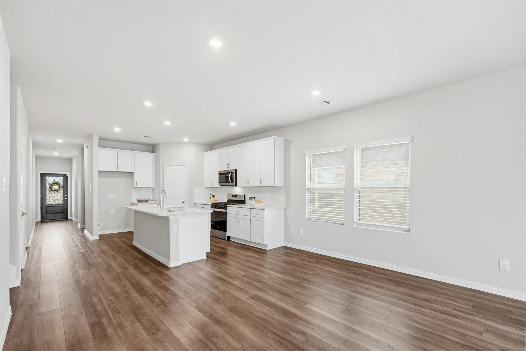 Dining area conveniently located off the kitchen and living room, offering a functional space for everyday meals and entertaining.