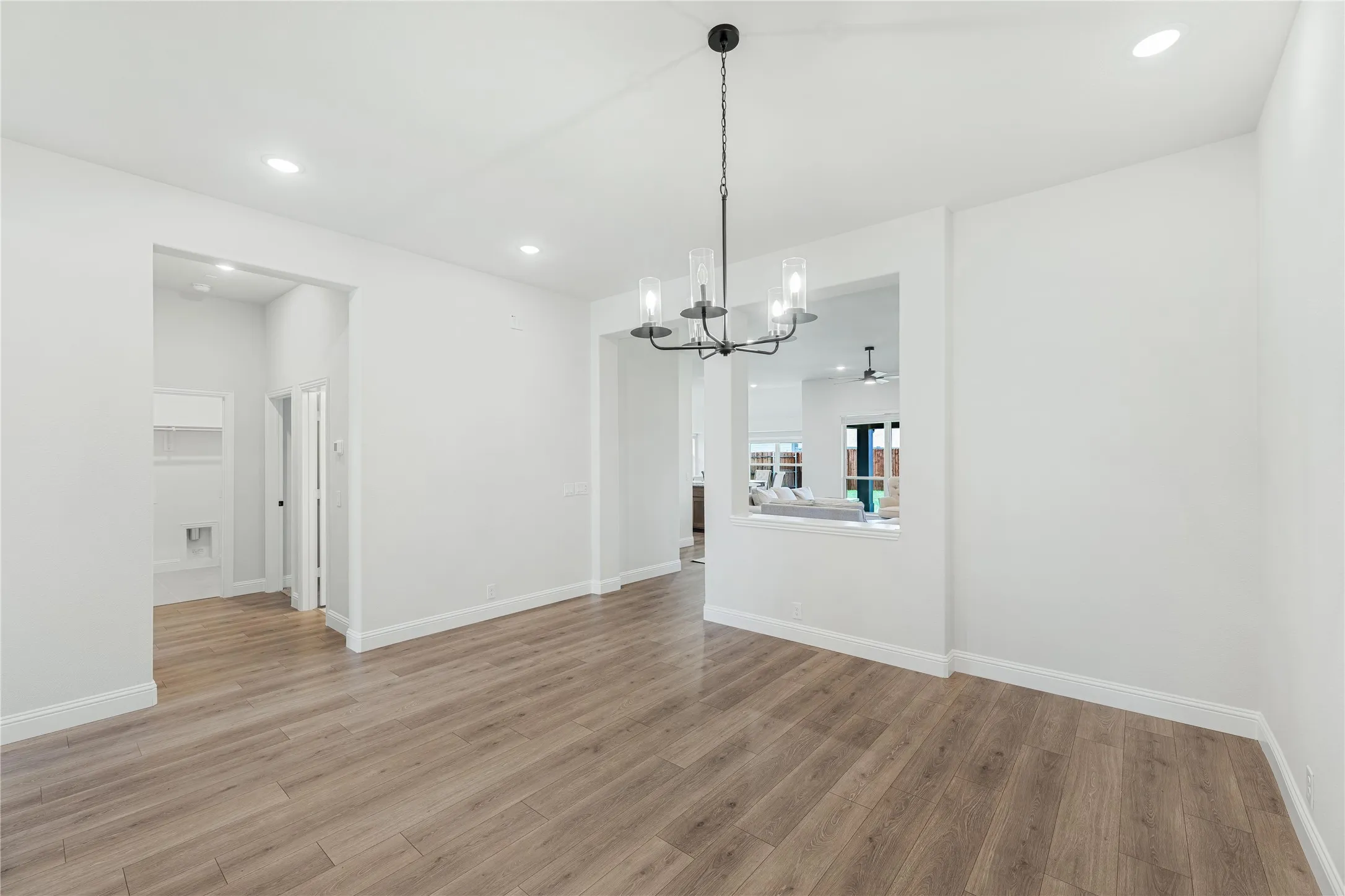 Single Family Residence For Sale in Hood County , 420 Carnero Drive, Granbury, Texas 76048, 3 Bedroom, 2 Bathroom, 2 Garage spaces, 2,314 Sqft, built in 2026, New Construction - Incomplete, mls#21245459, Real Estate Agent in Granbury, Homes For Sale in Hood county, Homes For Sale in Granbury, Realtor in Granbury Texas, Real Estate Brokerage Independent Realty Texas, Luminita Cordes Realtor