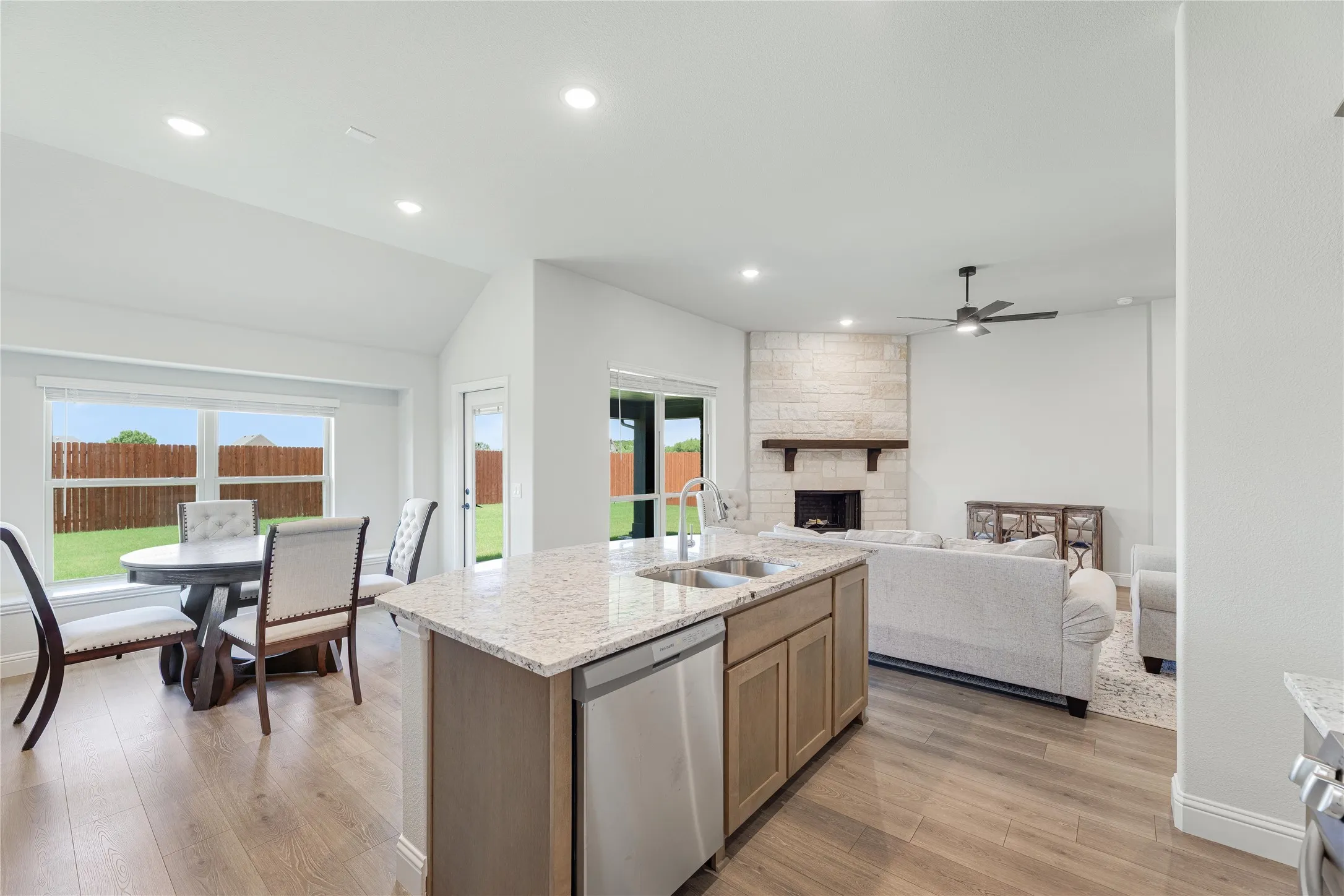 Single Family Residence For Sale in Hood County , 420 Carnero Drive, Granbury, Texas 76048, 3 Bedroom, 2 Bathroom, 2 Garage spaces, 2,314 Sqft, built in 2026, New Construction - Incomplete, mls#21245459, Real Estate Agent in Granbury, Homes For Sale in Hood county, Homes For Sale in Granbury, Realtor in Granbury Texas, Real Estate Brokerage Independent Realty Texas, Luminita Cordes Realtor