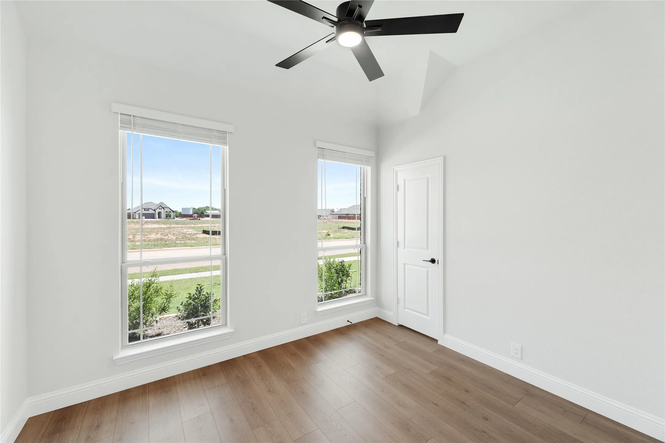 Single Family Residence For Sale in Hood County , 420 Carnero Drive, Granbury, Texas 76048, 3 Bedroom, 2 Bathroom, 2 Garage spaces, 2,314 Sqft, built in 2026, New Construction - Incomplete, mls#21245459, Real Estate Agent in Granbury, Homes For Sale in Hood county, Homes For Sale in Granbury, Realtor in Granbury Texas, Real Estate Brokerage Independent Realty Texas, Luminita Cordes Realtor